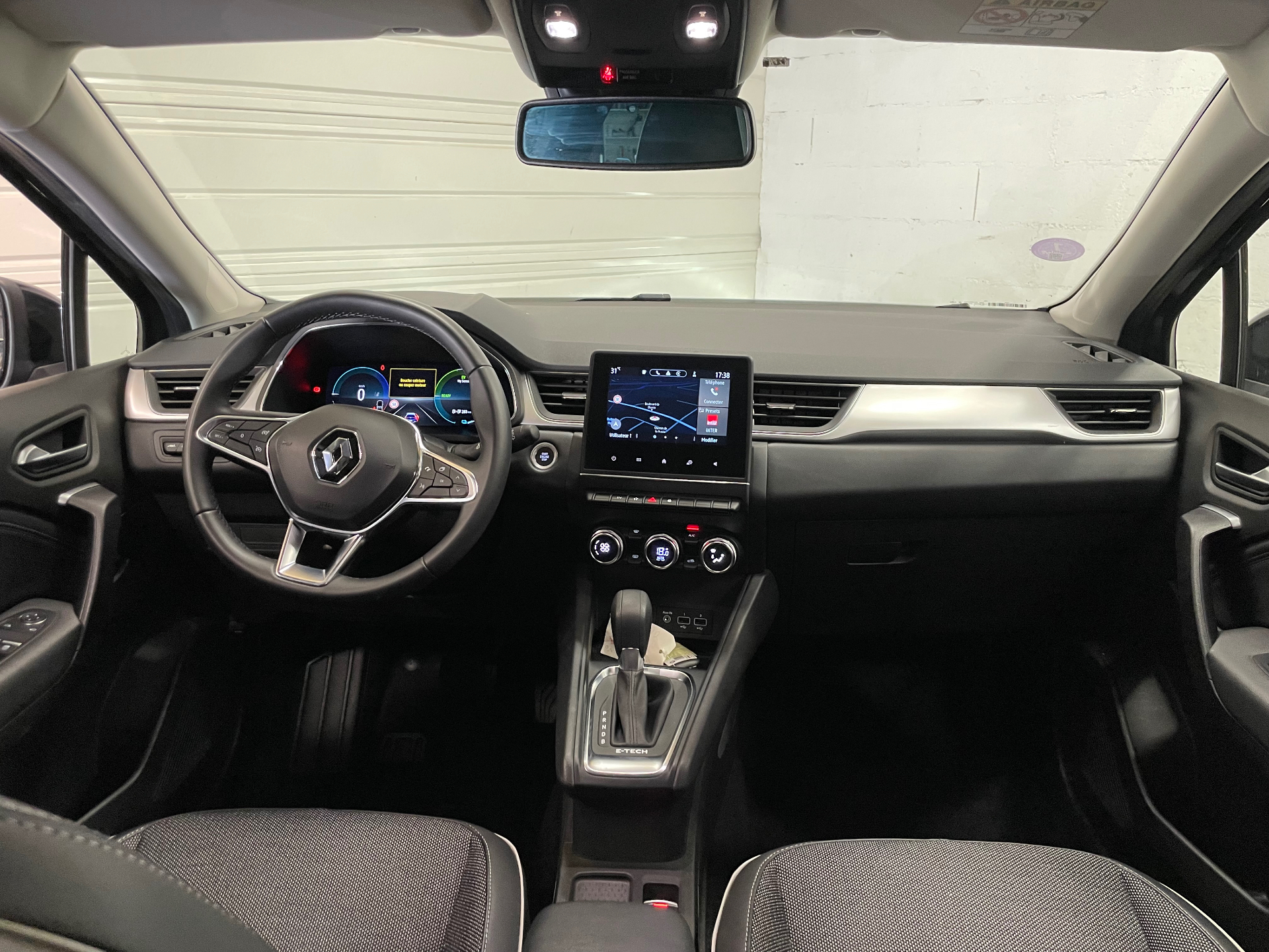 RENAULT CAPTUR E-Tech hybride rechargeable 160 Techno