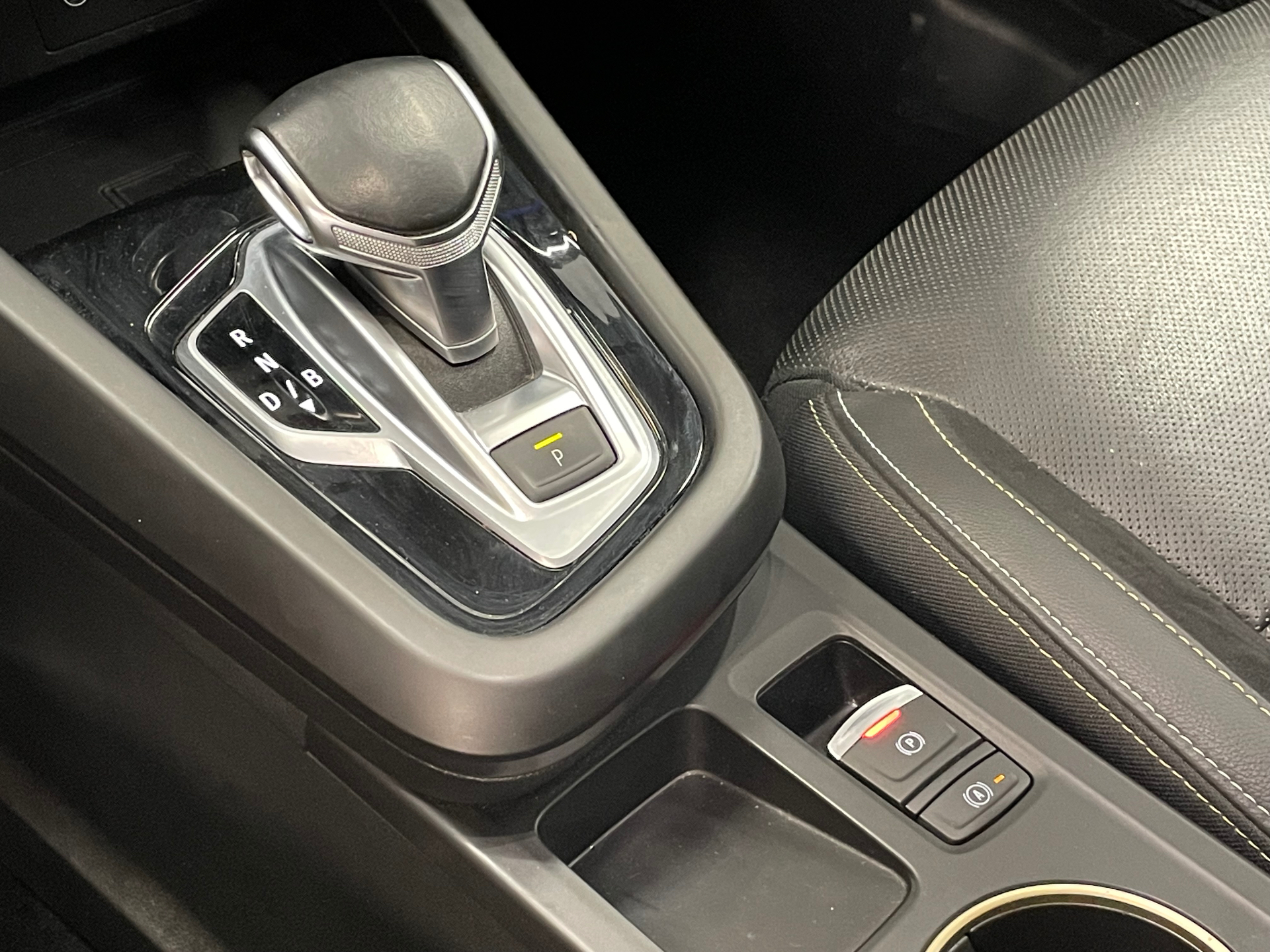 RENAULT ARKANA E-Tech engineered full hybrid 145