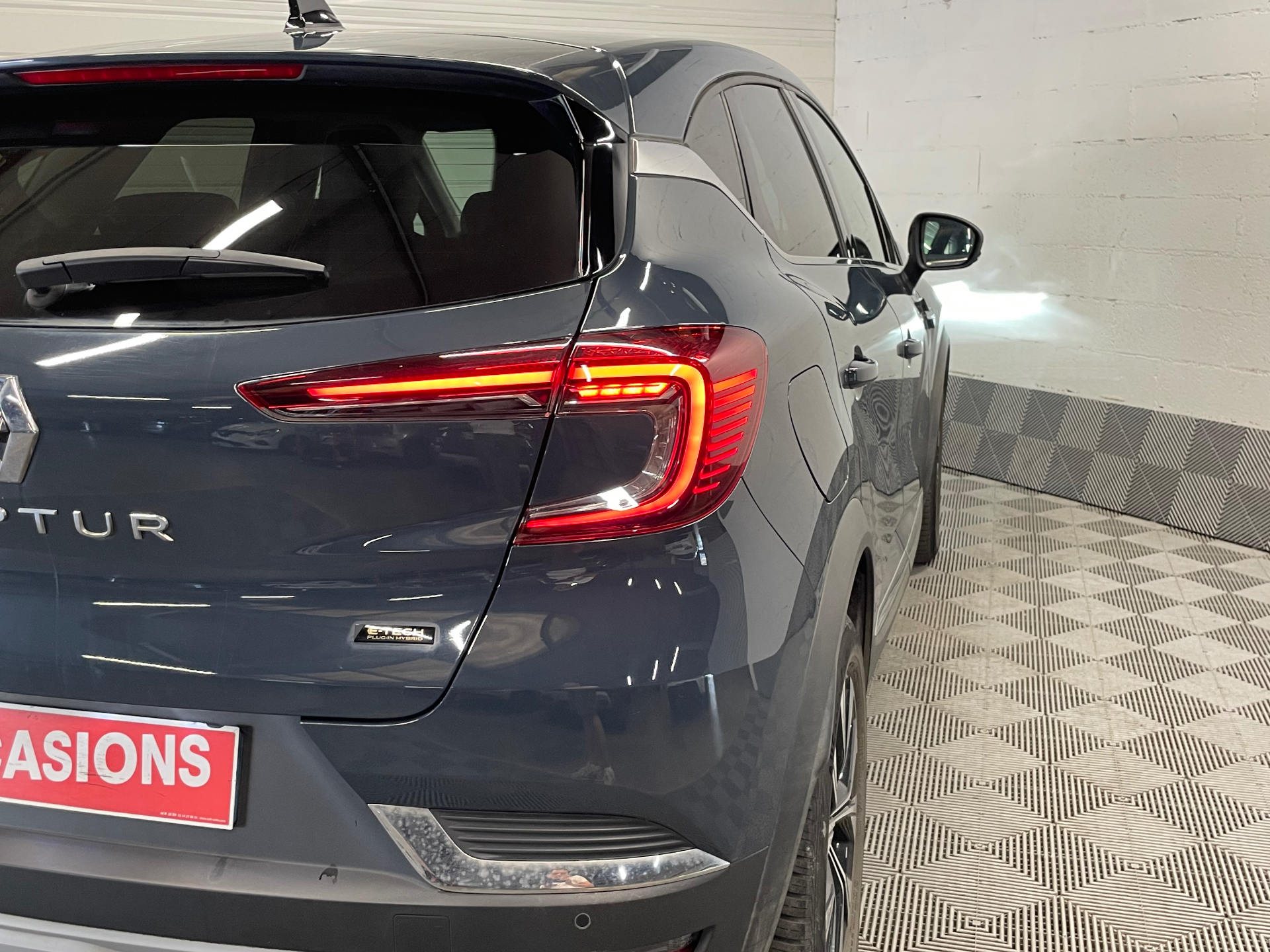 RENAULT CAPTUR techno E-Tech hybride rechargeable 160