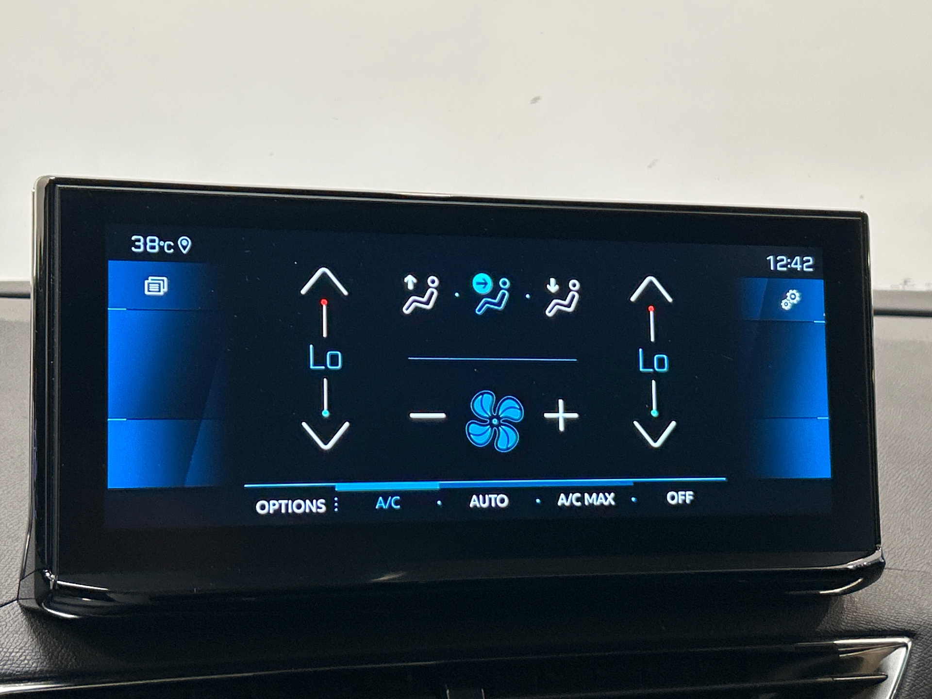 PEUGEOT 3008 GT PureTech 130 S&S EAT8