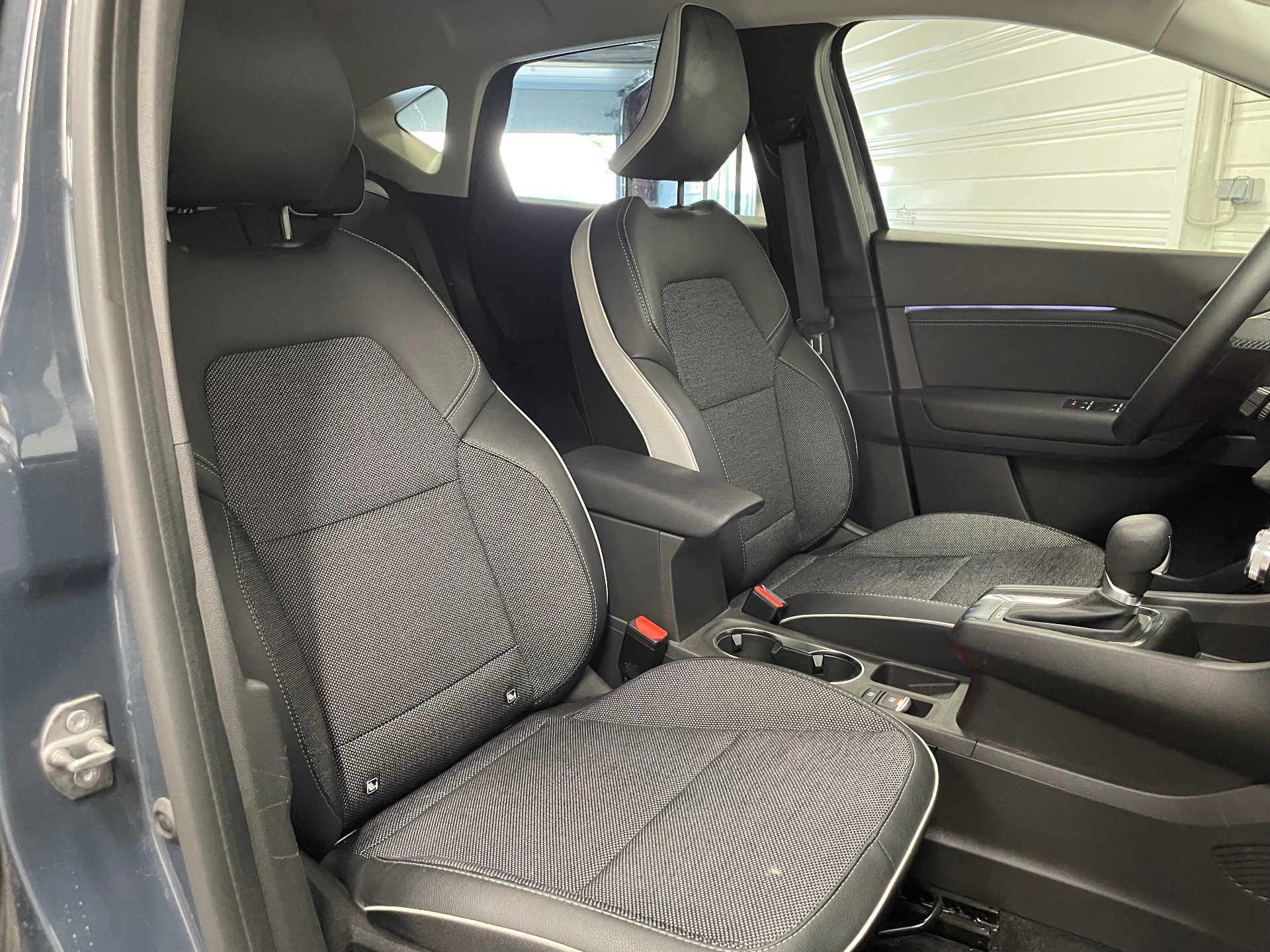 RENAULT CAPTUR E-Tech hybride rechargeable 160 Techno