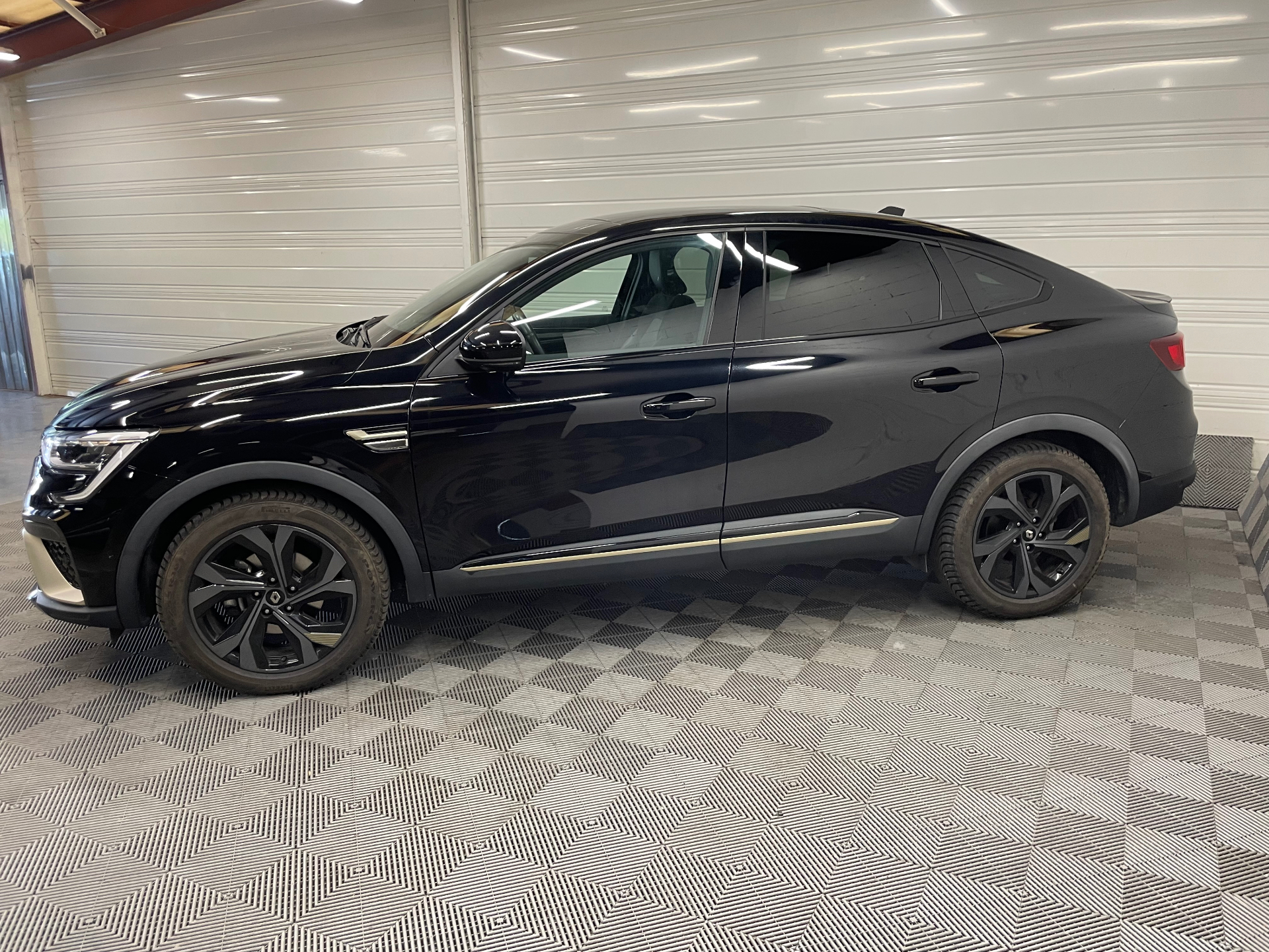 RENAULT ARKANA E-Tech engineered full hybrid 145