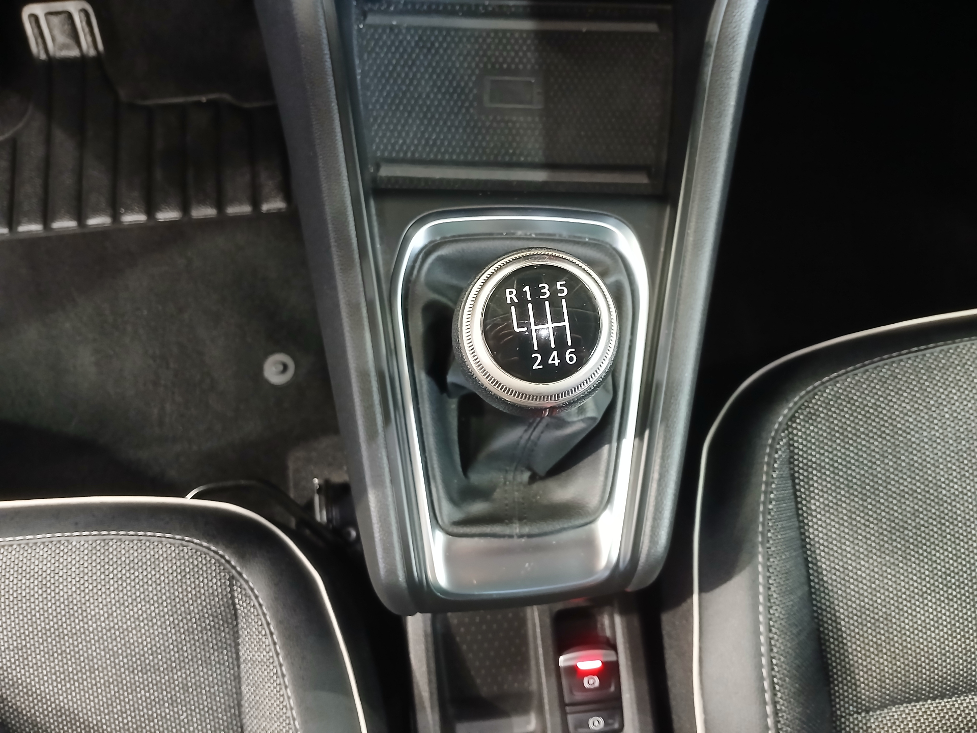 RENAULT CAPTUR techno TCe 90