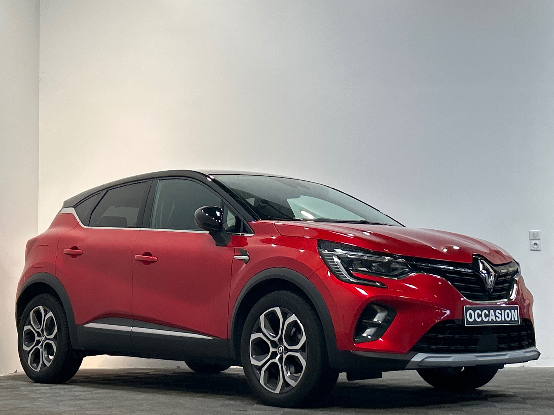 RENAULT CAPTUR techno mild hybrid 160 EDC
