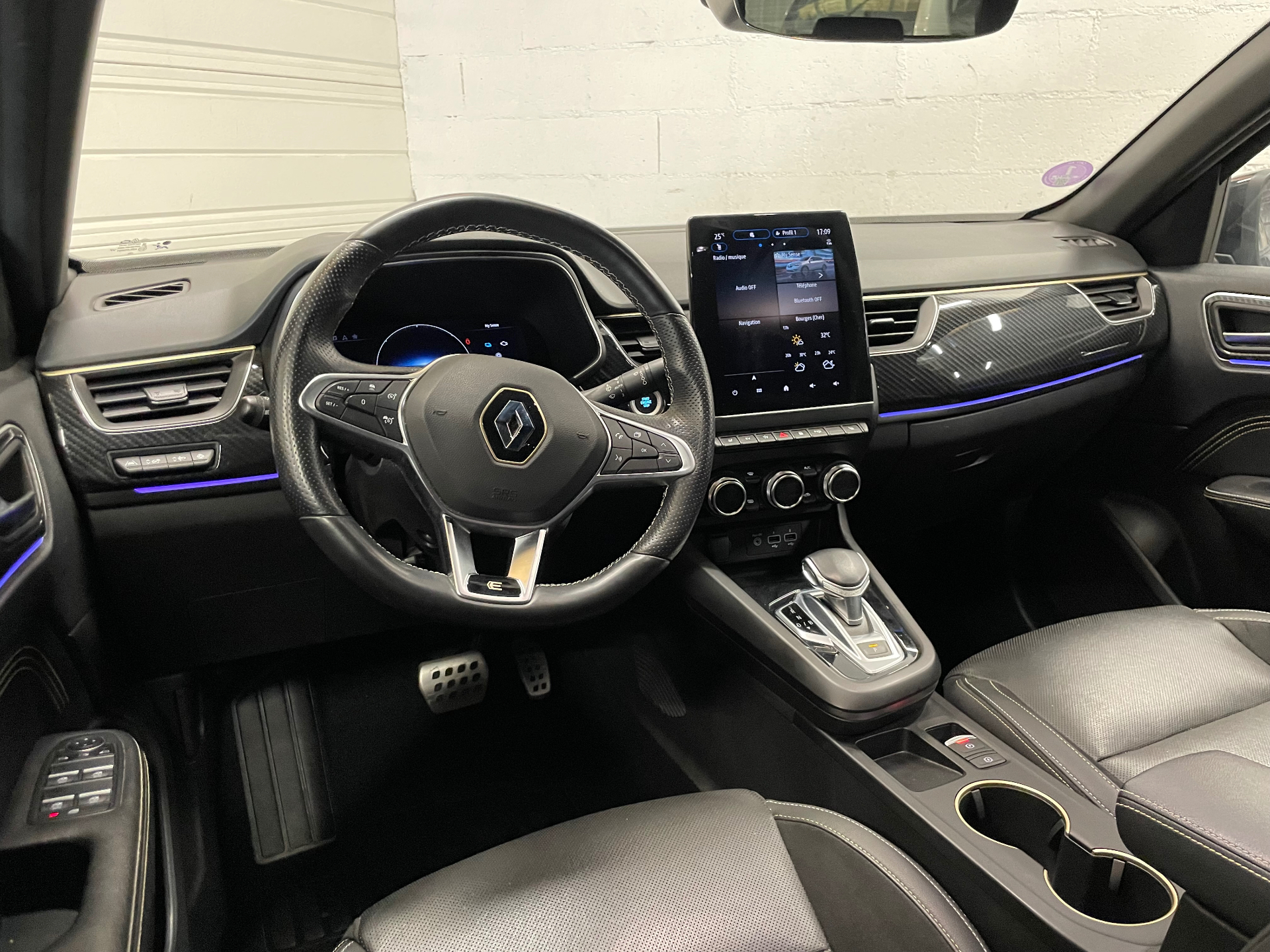 RENAULT ARKANA E-Tech engineered full hybrid 145