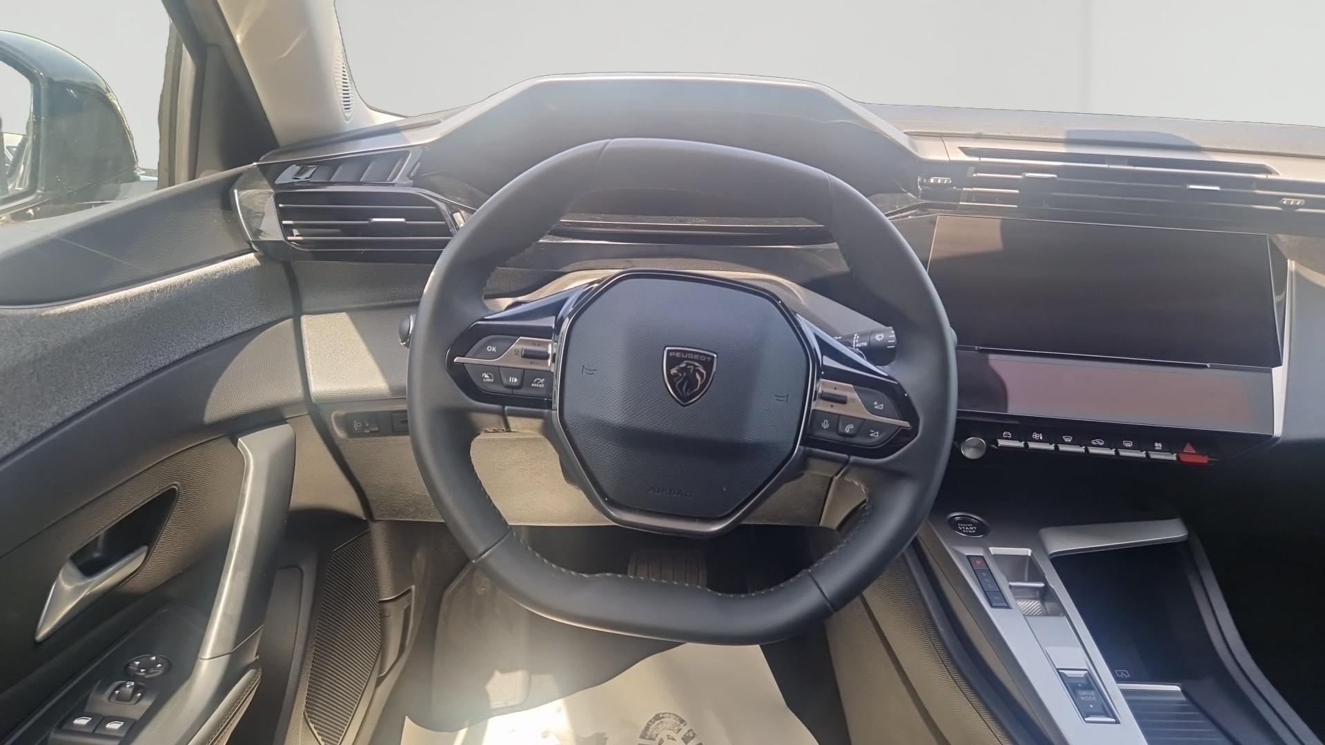 PEUGEOT 408 Hybrid 136 e-DCS6 Allure