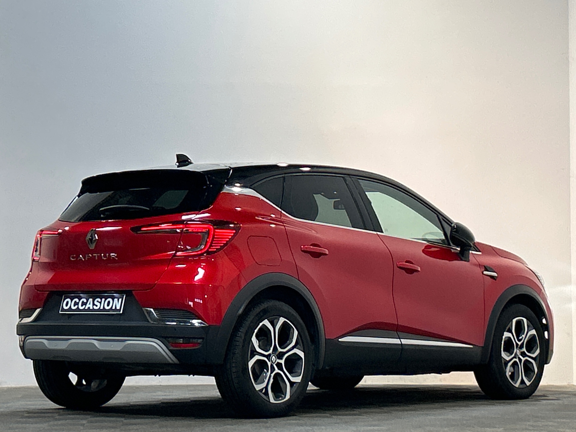 RENAULT CAPTUR techno mild hybrid 160 EDC