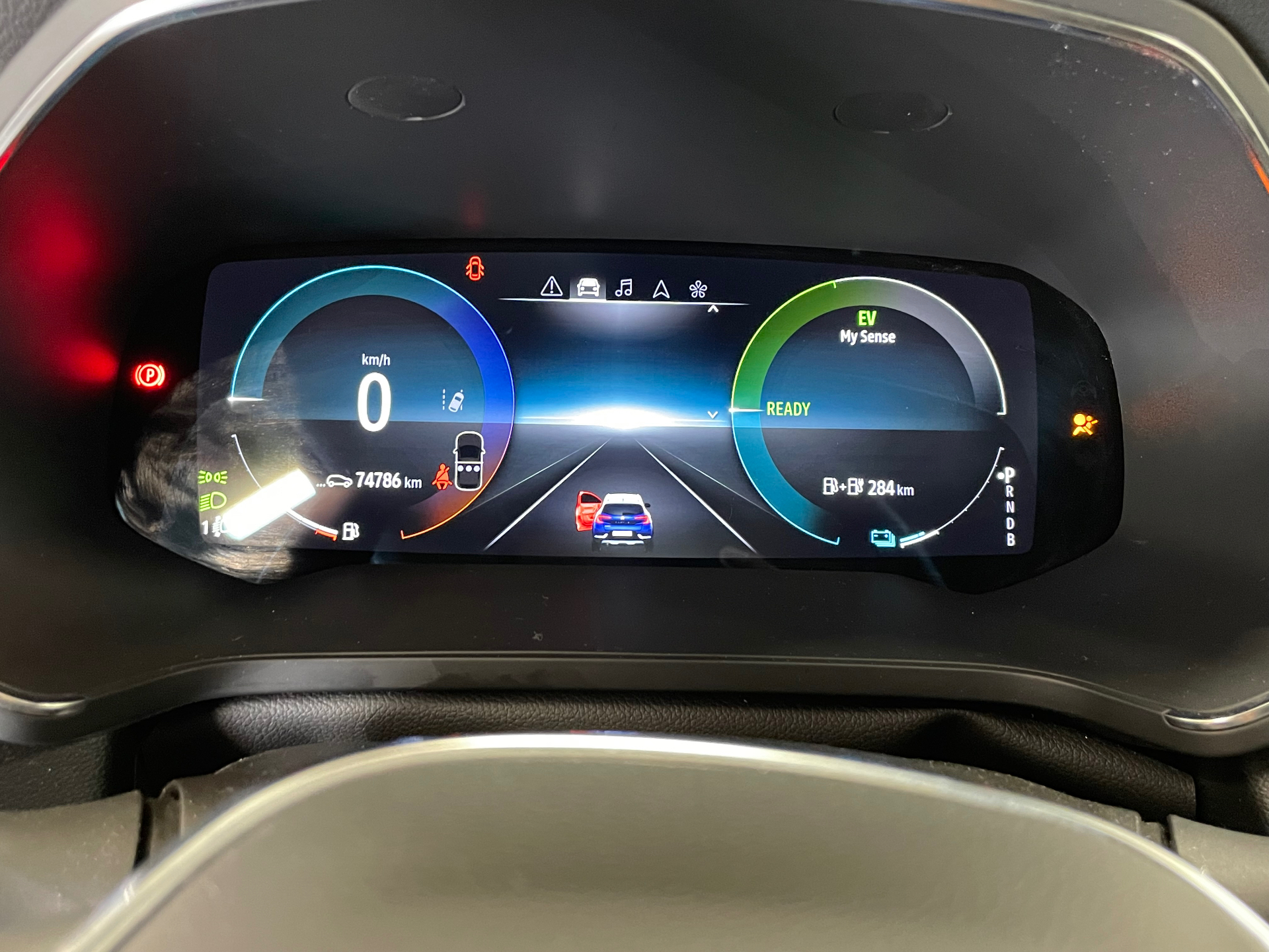 RENAULT CAPTUR E-Tech hybride rechargeable 160 Techno