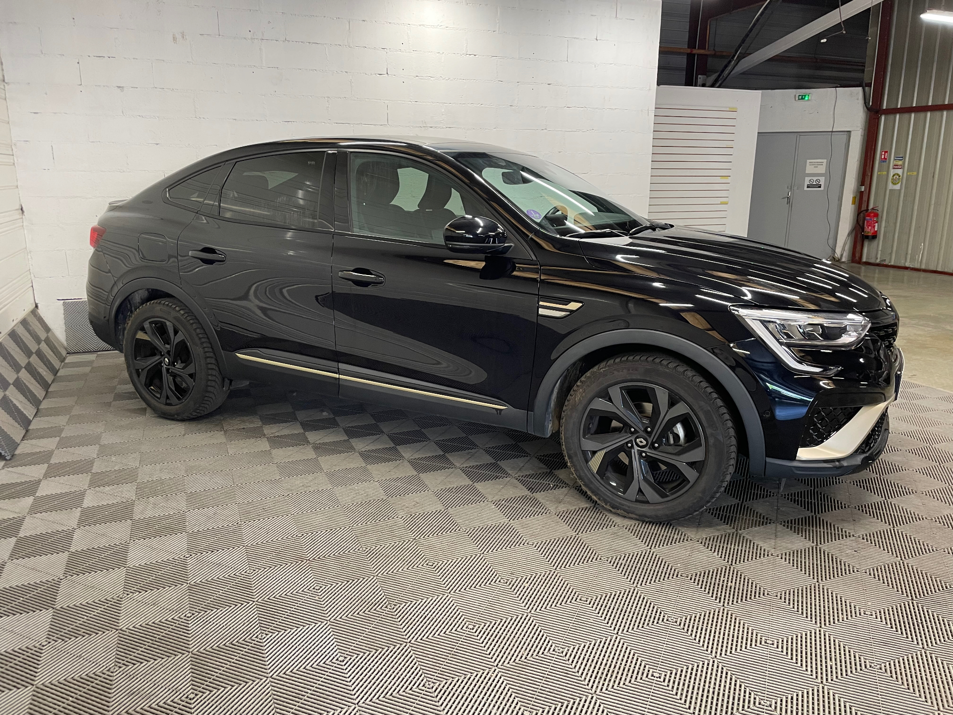 RENAULT ARKANA E-Tech engineered full hybrid 145
