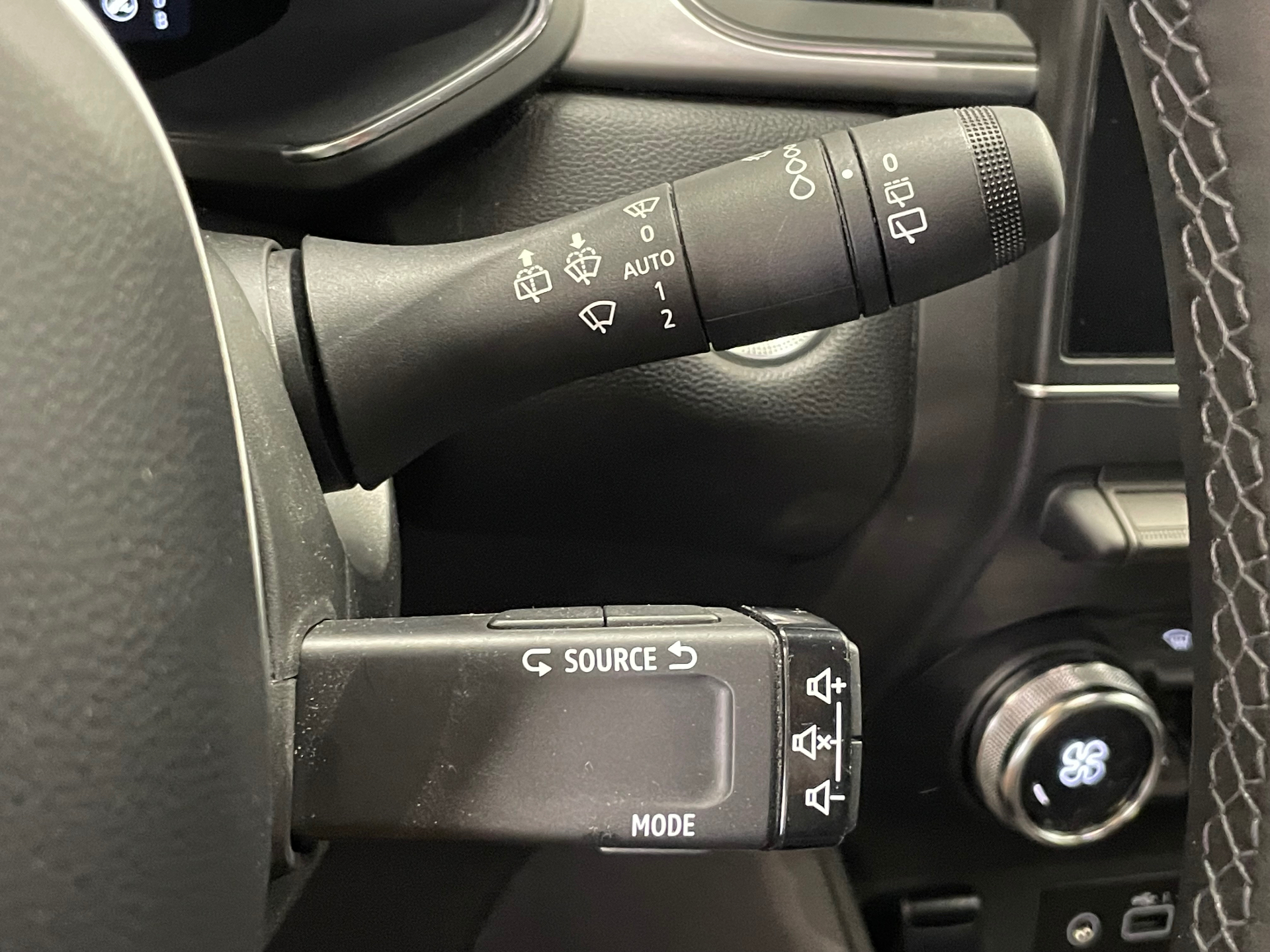 RENAULT CAPTUR techno E-Tech hybride rechargeable 160