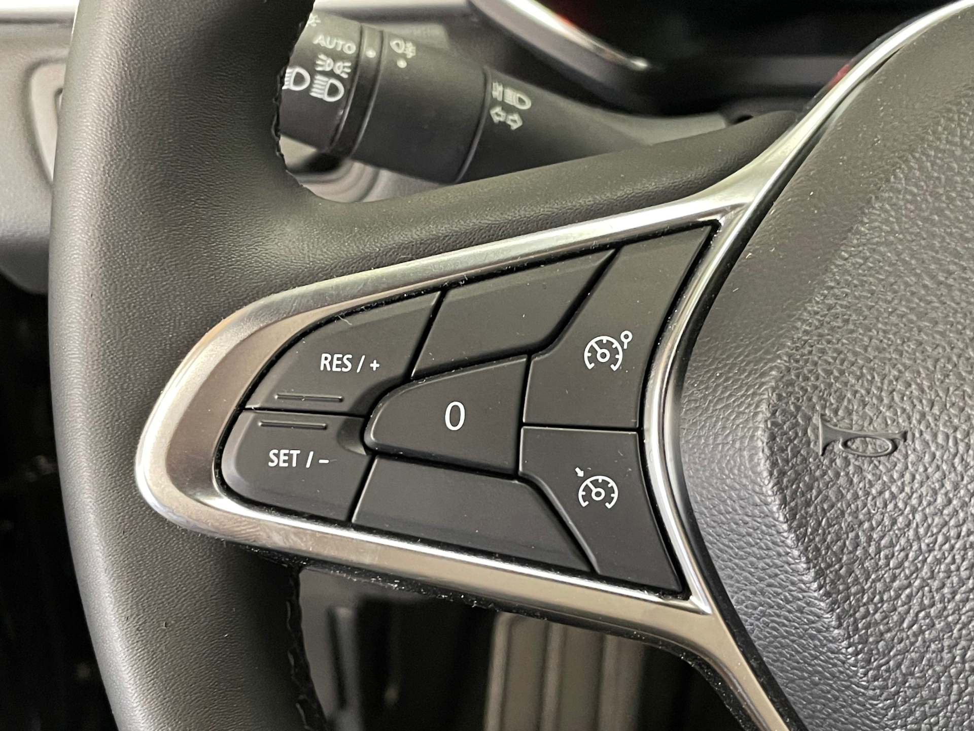 RENAULT CAPTUR techno E-Tech hybride rechargeable 160