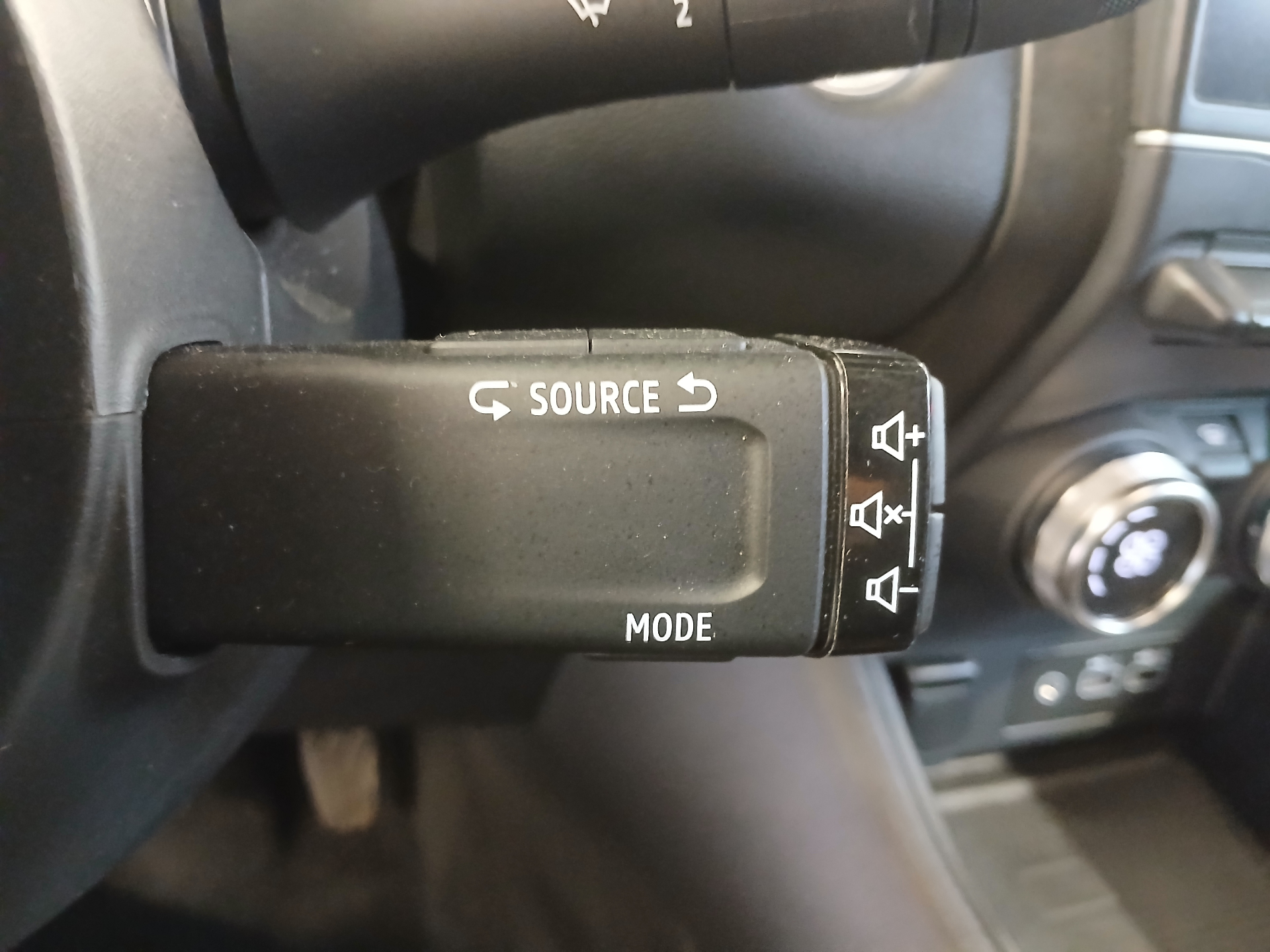 RENAULT CAPTUR techno TCe 90