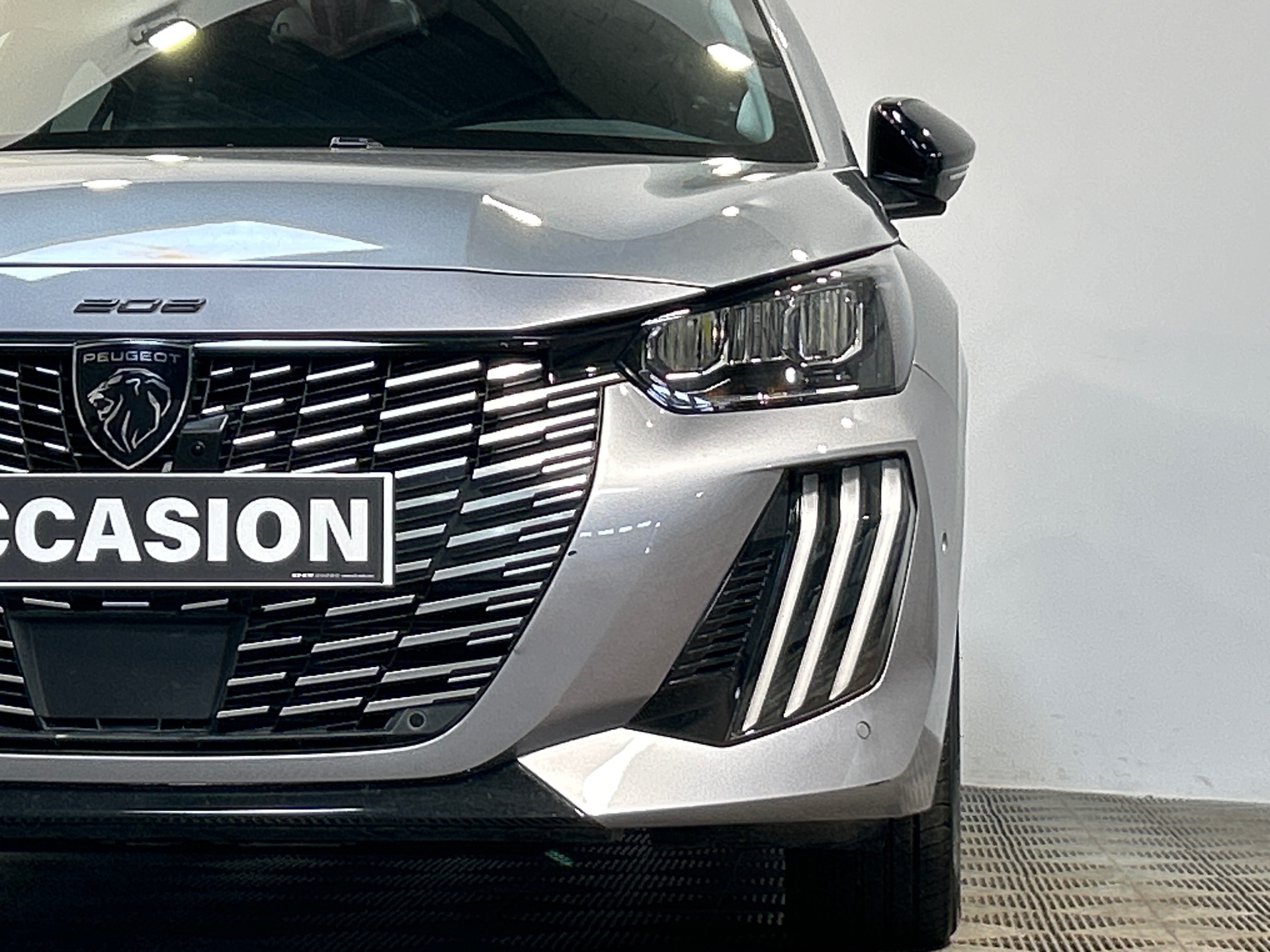 PEUGEOT 208 ALLURE PURETECH 100 S&S BVM6