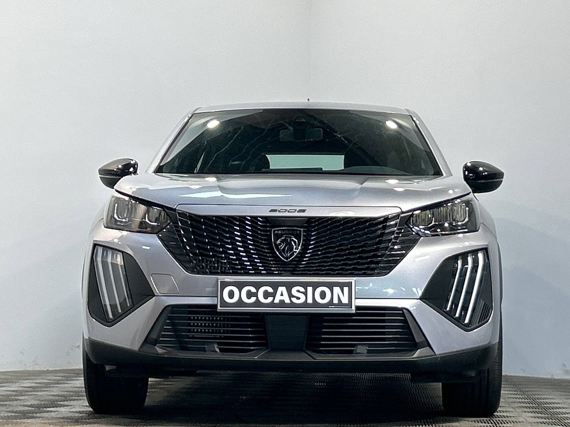 PEUGEOT 2008 Hybrid 145 e-DCS6 Style