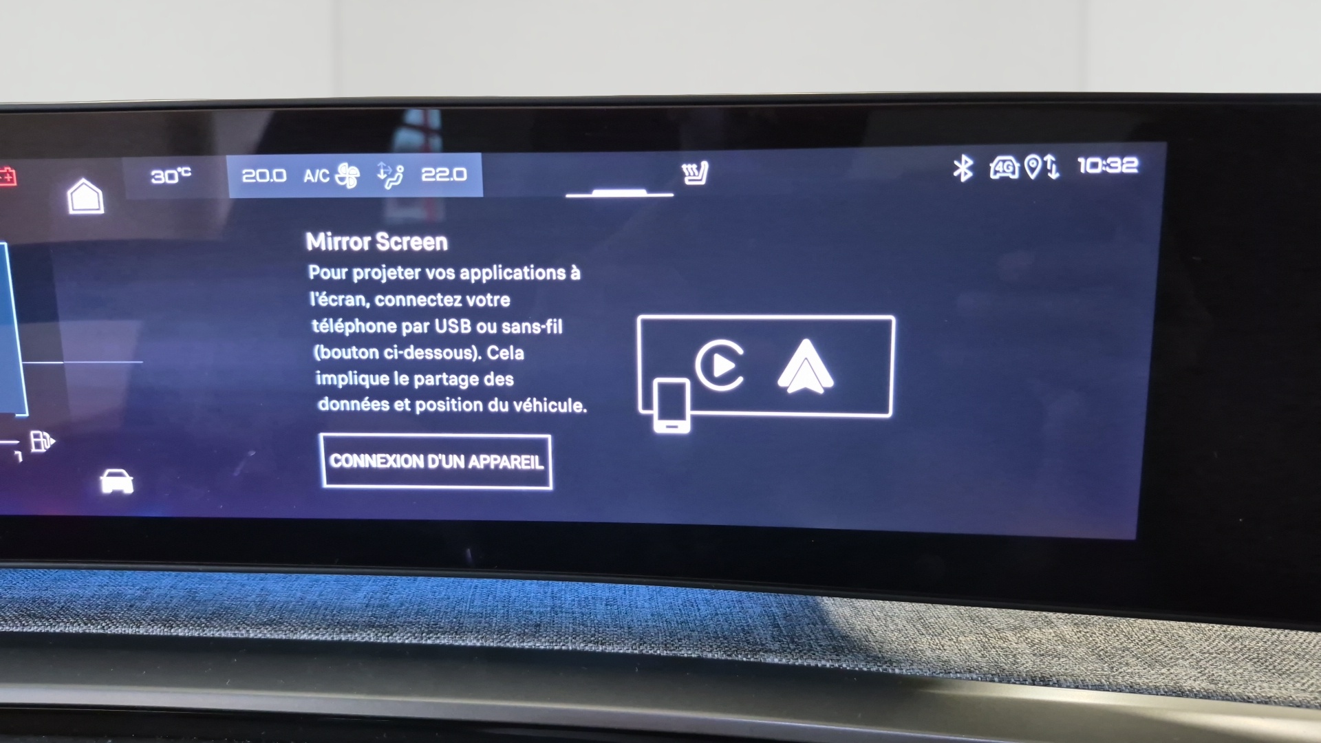 PEUGEOT 3008 Hybrid 145 e-DCS6 GT