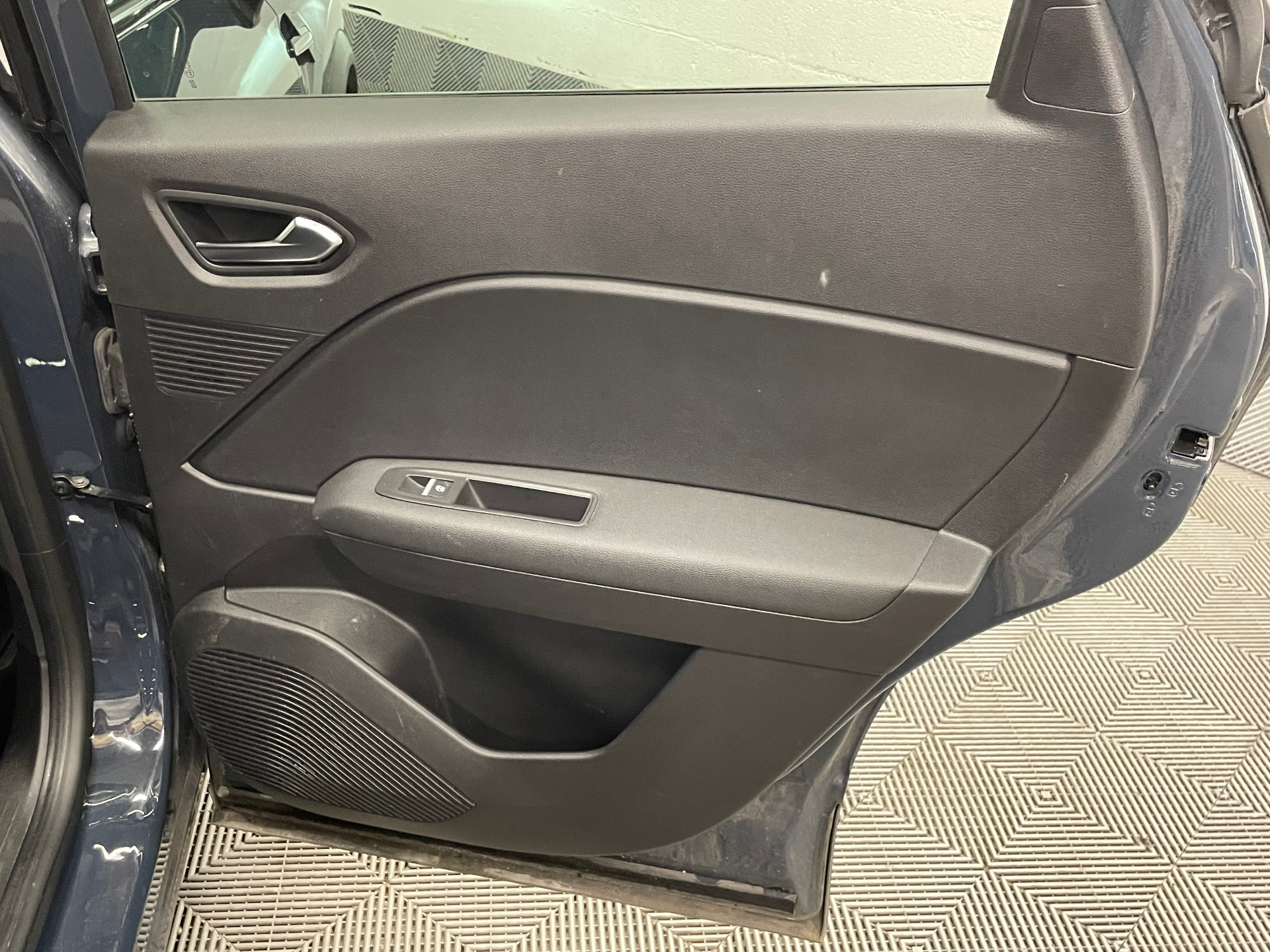 RENAULT CAPTUR E-Tech hybride rechargeable 160 Techno