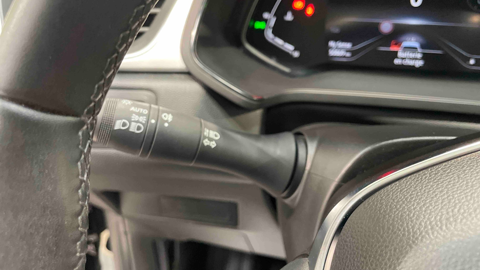 RENAULT CAPTUR mild hybrid 160 EDC Techno