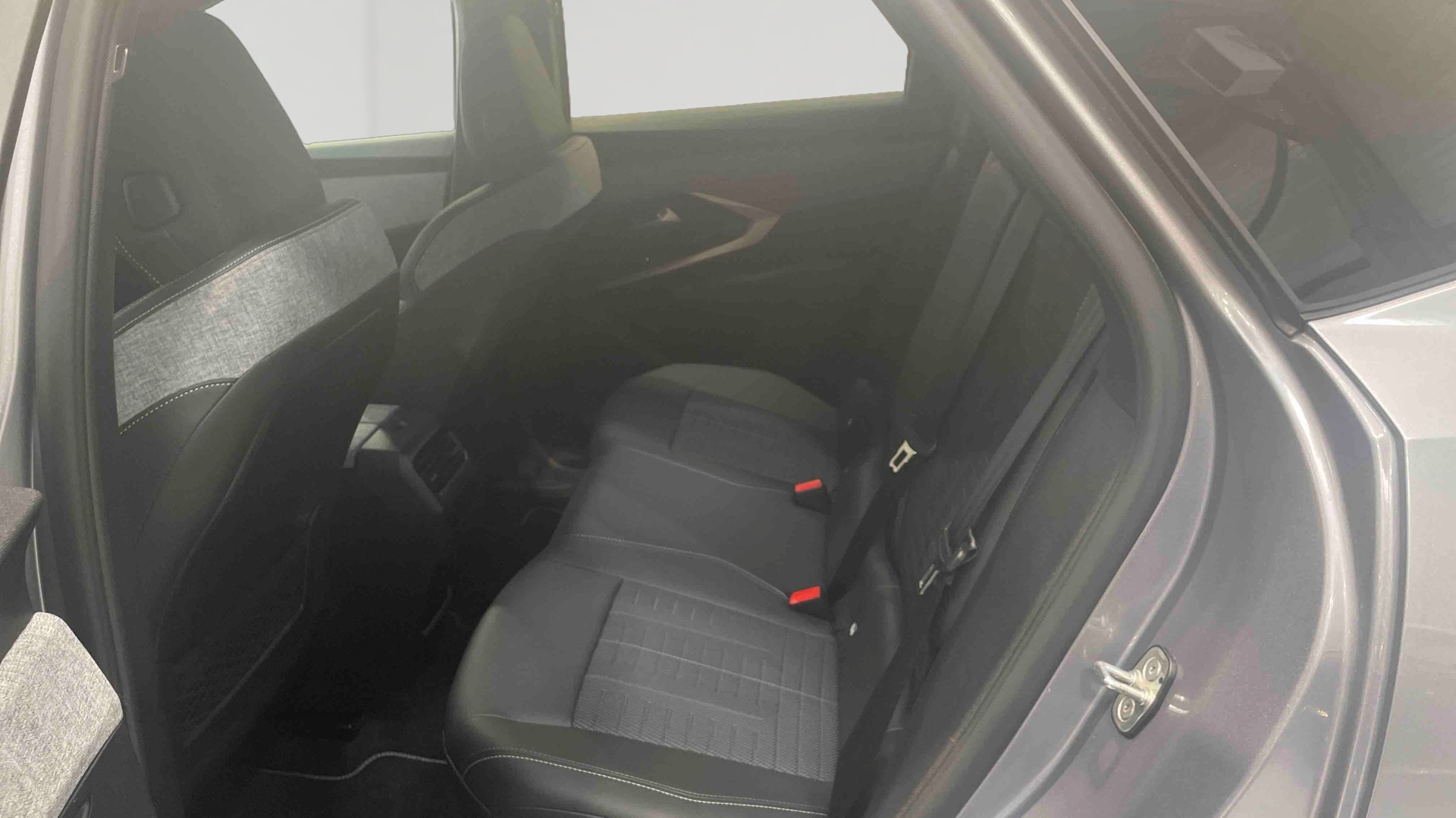 PEUGEOT 3008 Hybrid 145 e-DCS6 GT