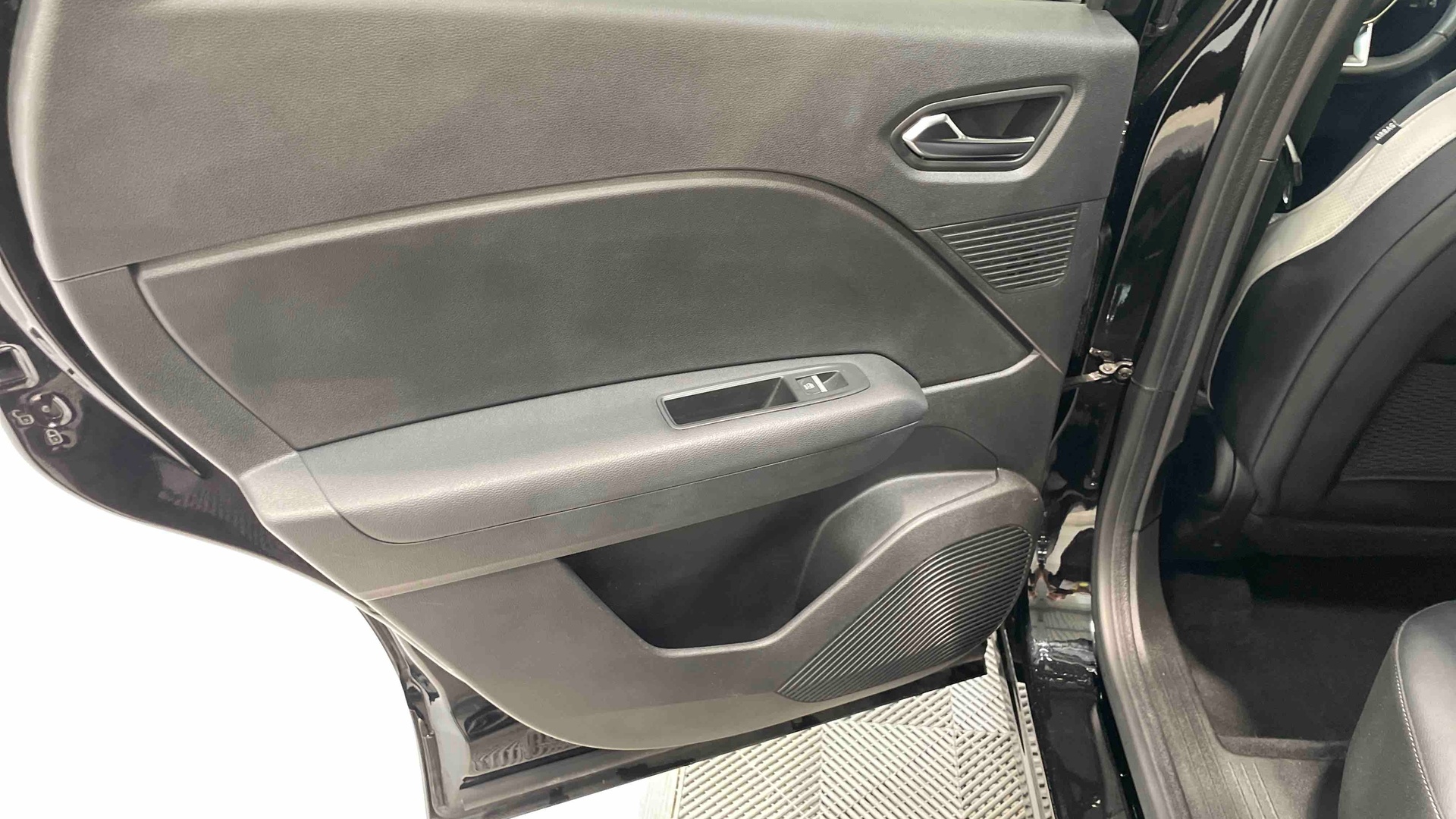RENAULT CAPTUR mild hybrid 160 EDC Techno