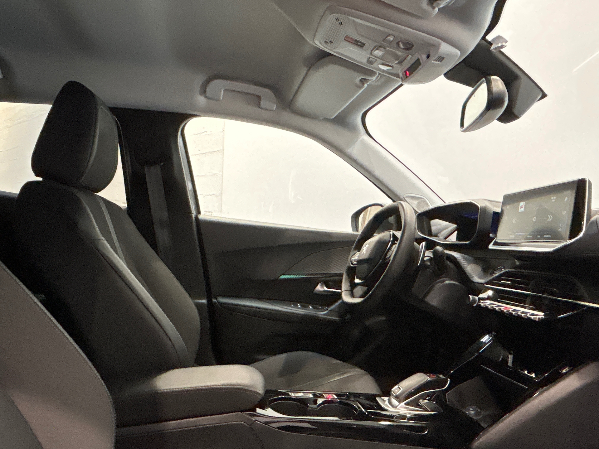 PEUGEOT 2008 BUSINESS BlueHDi 130 S&S EAT8 Allure Business