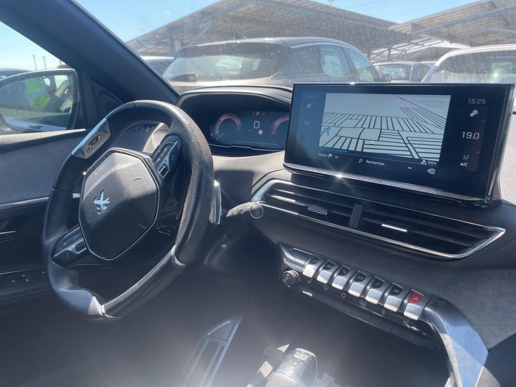PEUGEOT 5008 BlueHDi 130ch S&S EAT8 GT