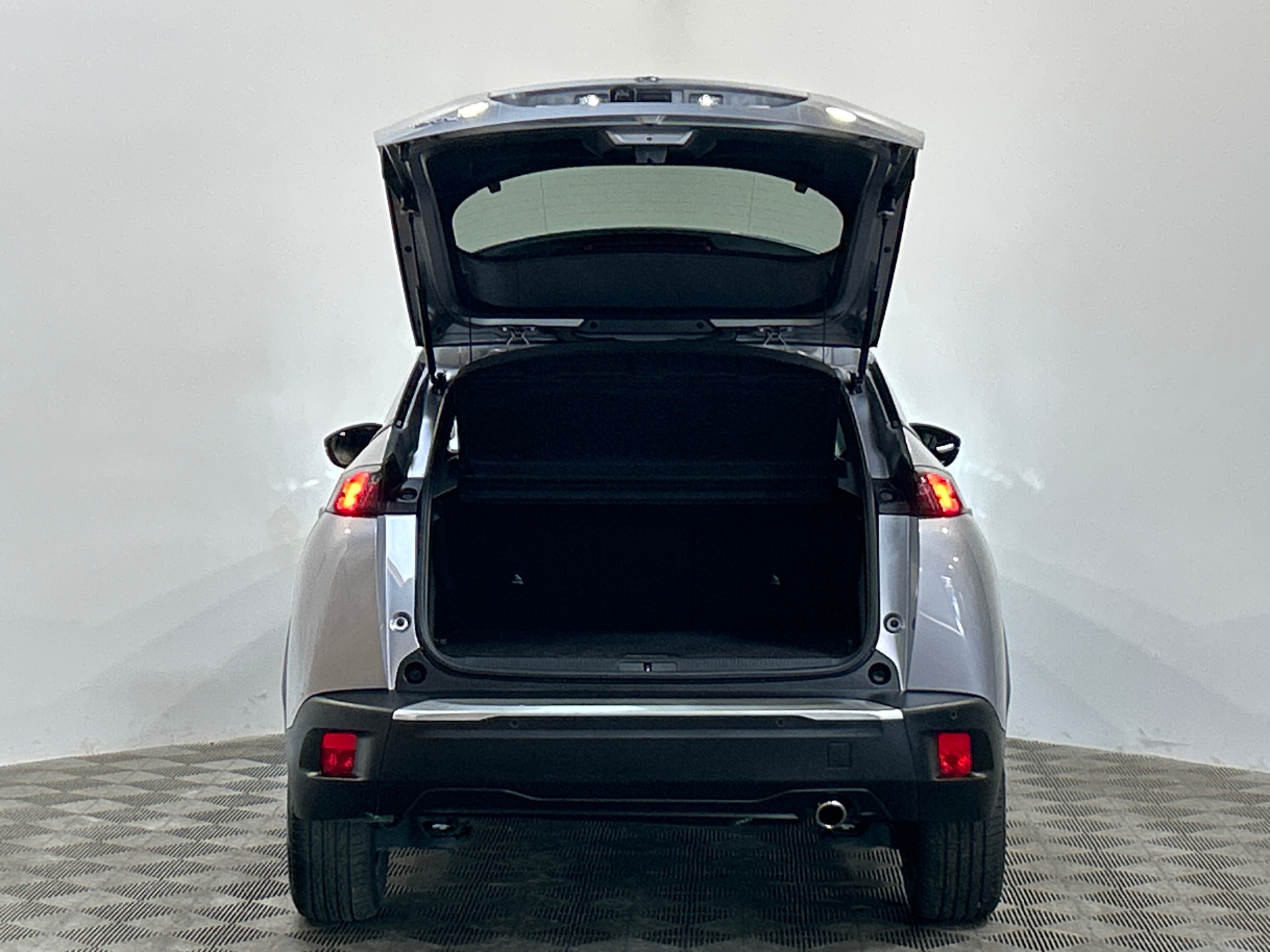 PEUGEOT 2008 BUSINESS BlueHDi 130 S&S EAT8 Allure Business