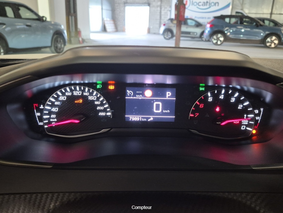 PEUGEOT 2008 BUSINESS BlueHDi 130 S&S EAT8 Active Business