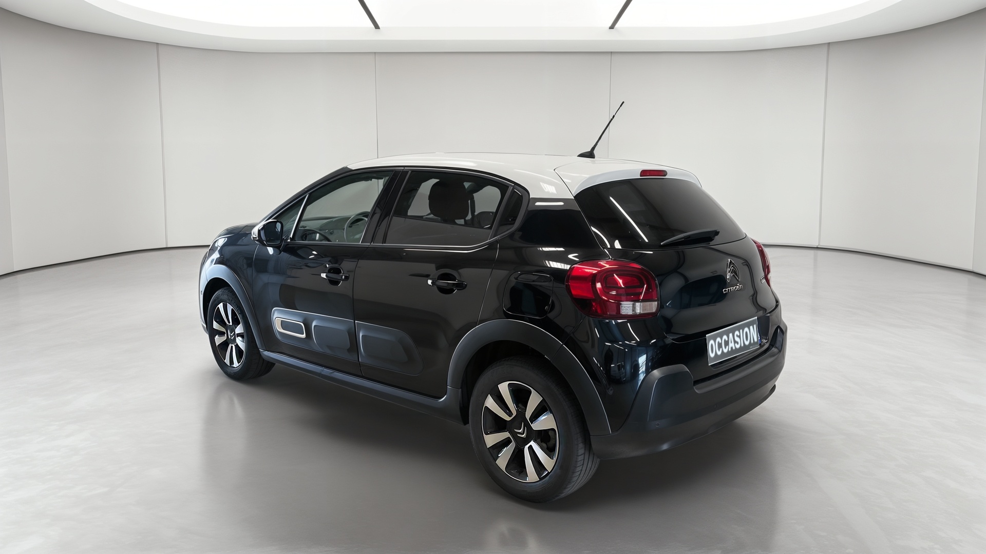 CITROEN C3 PureTech 110 S&S BVM6 Shine