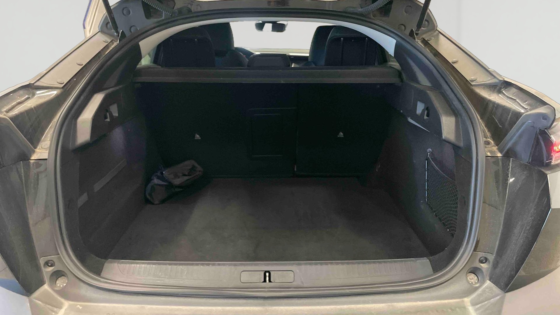 PEUGEOT 408 Hybrid 145 e-DCS6 Allure