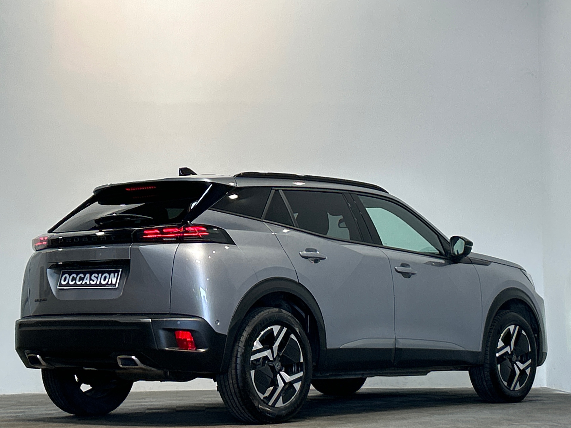 PEUGEOT 2008 130 S&S EAT8 Allure