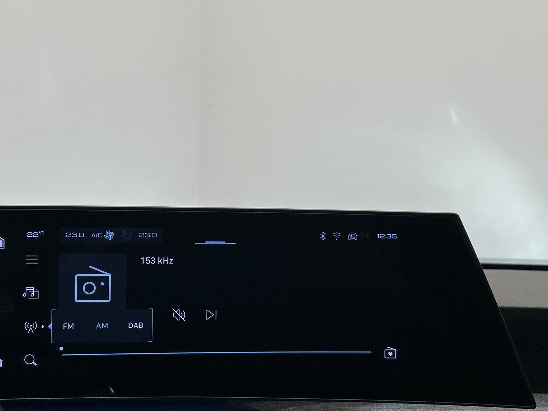 PEUGEOT 3008 Hybrid 145 e-DCS6 Allure