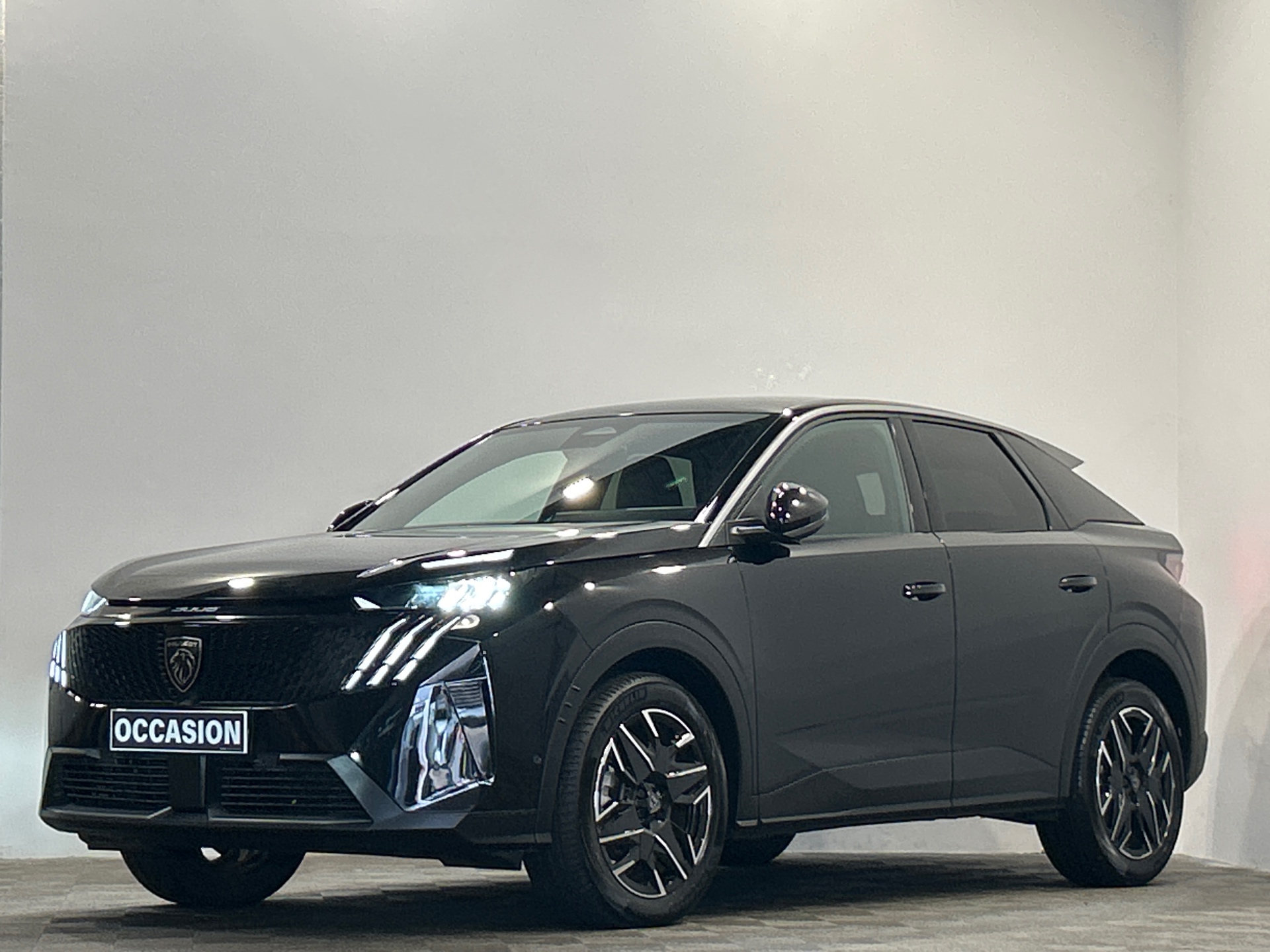 PEUGEOT 3008 Hybrid 145 e-DCS6 Allure