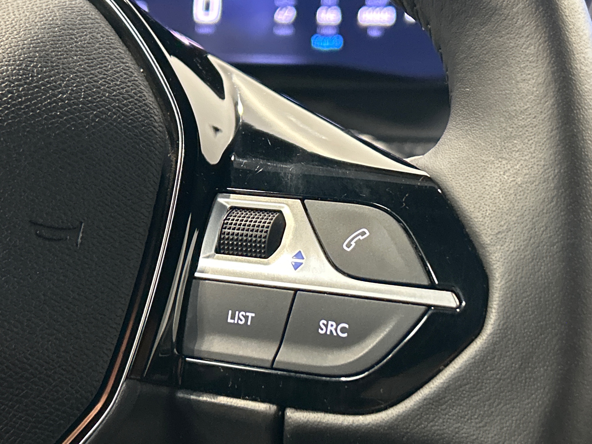 PEUGEOT 2008 100 S&S BVM6 Allure