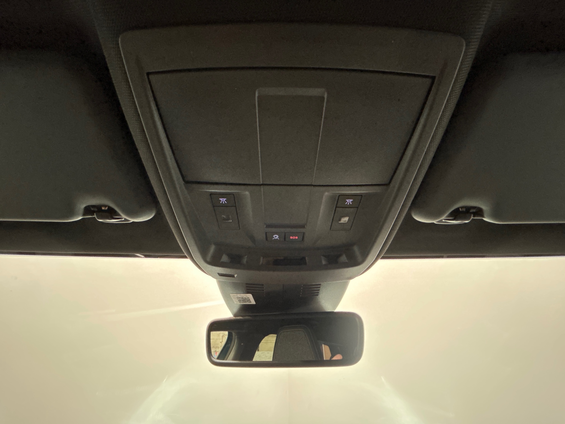 PEUGEOT 5008 Hybrid 145 ch e-DCS6 Allure