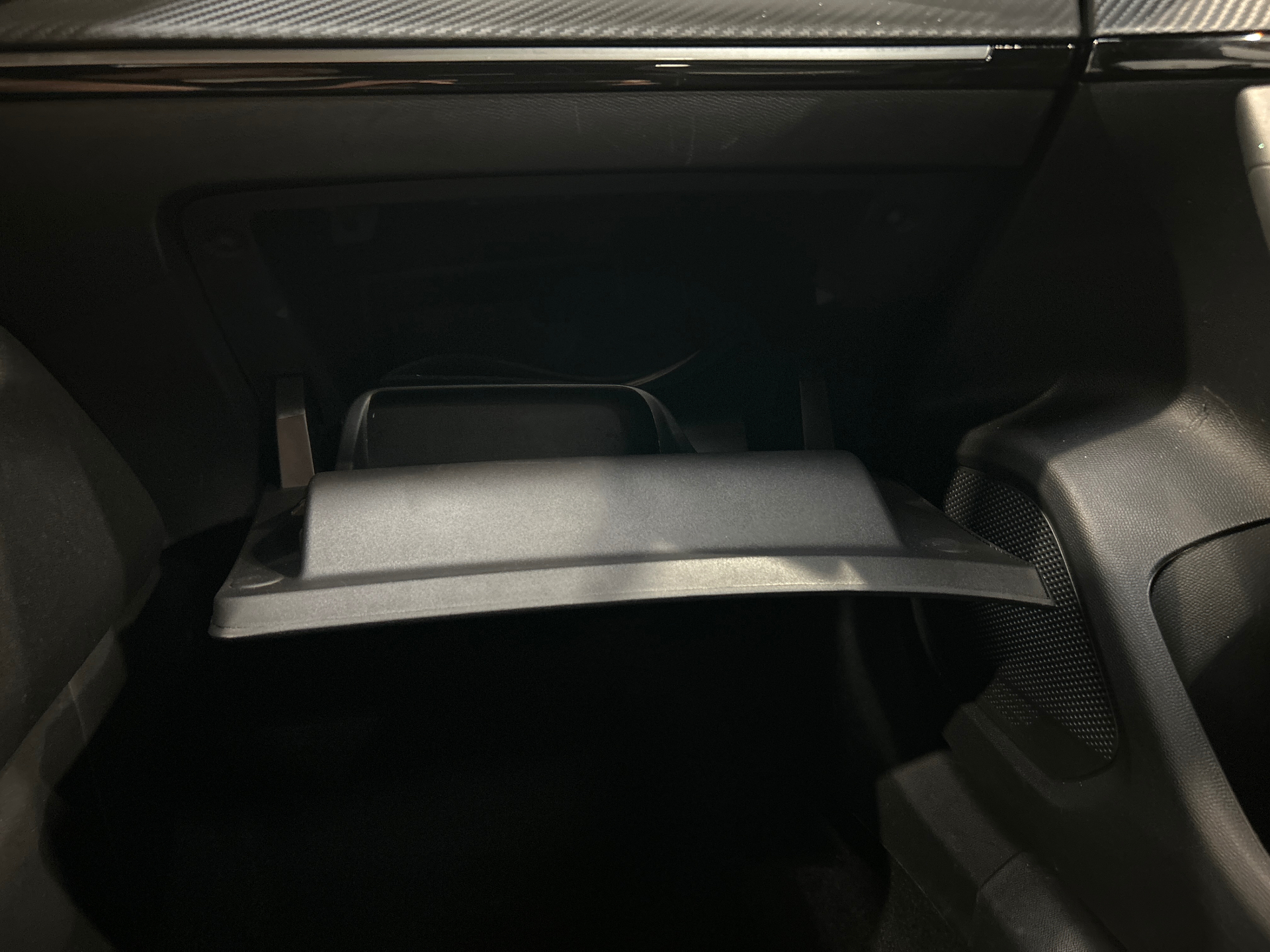 PEUGEOT 2008 Hybrid 145 e-DCS6 Style