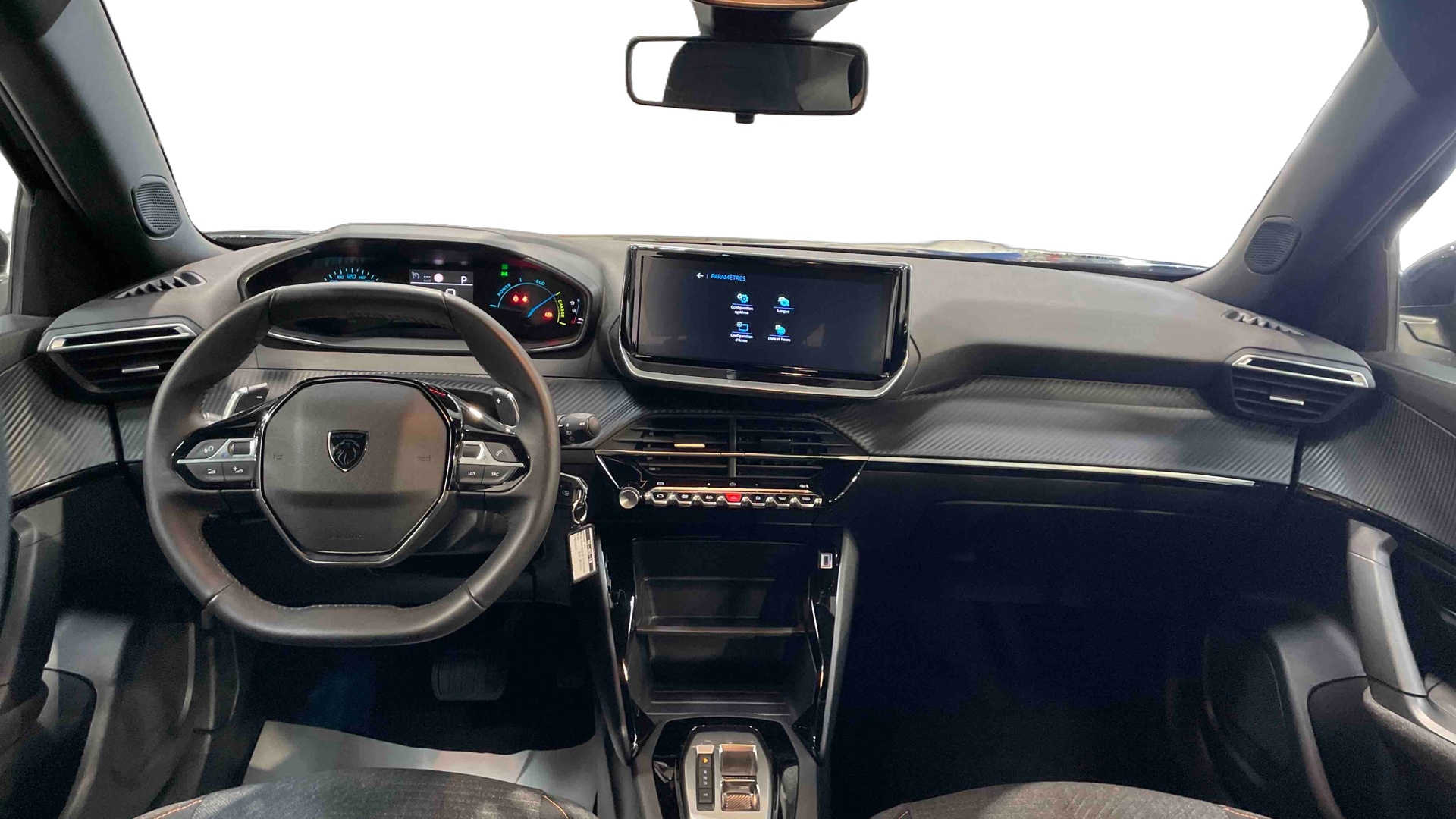 PEUGEOT 2008 Hybrid 145 e-DCS6 Style