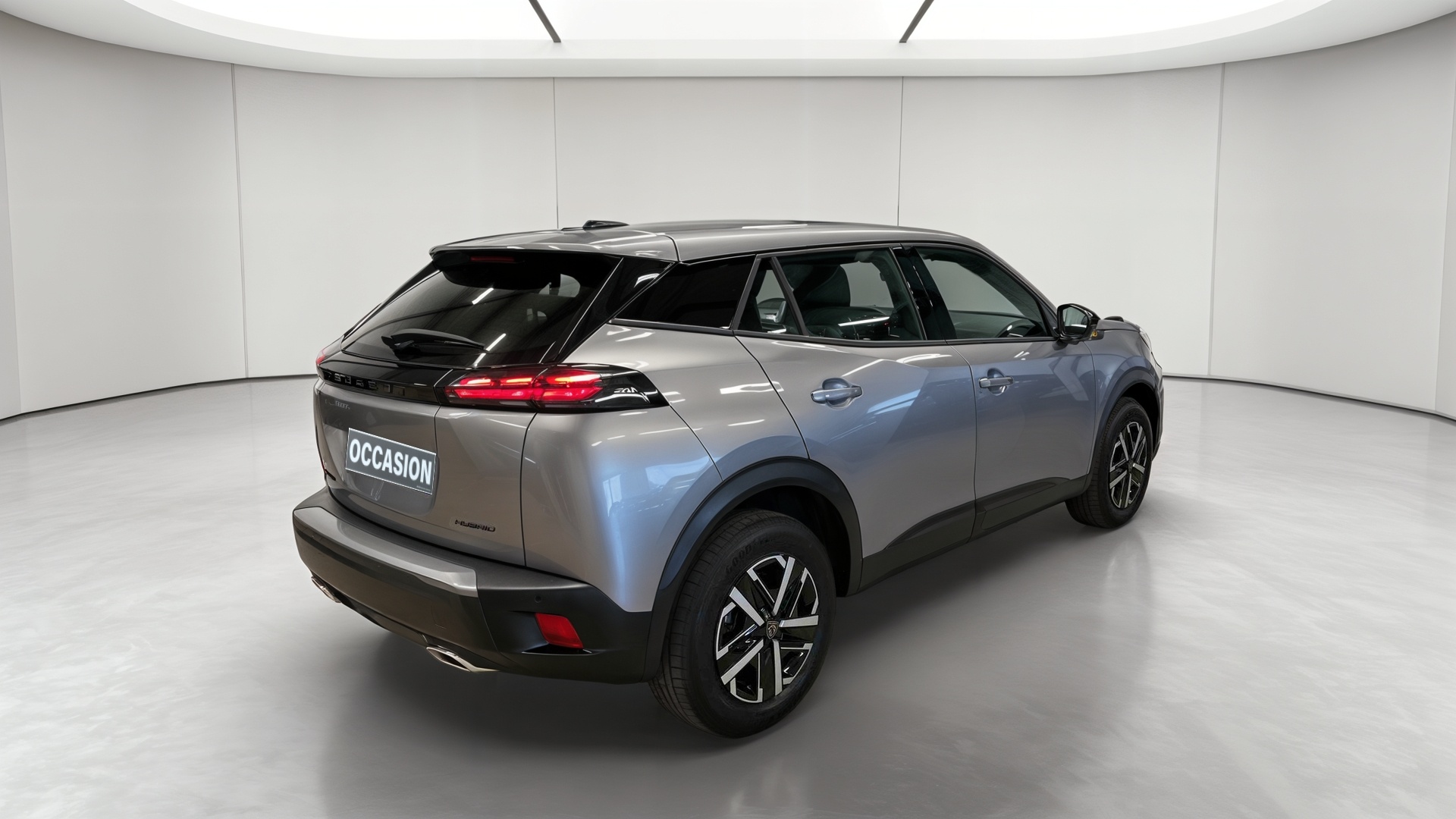 PEUGEOT 2008 Hybrid 145 e-DCS6 Style