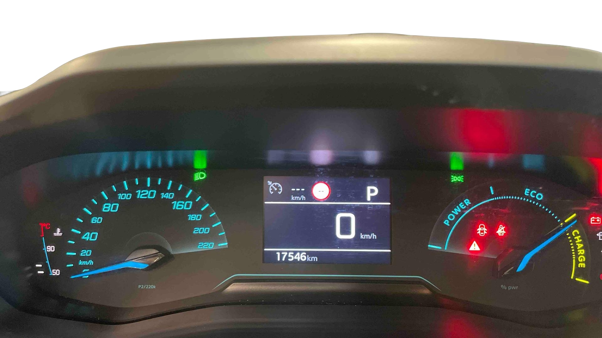 PEUGEOT 2008 Hybrid 145 e-DCS6 Style
