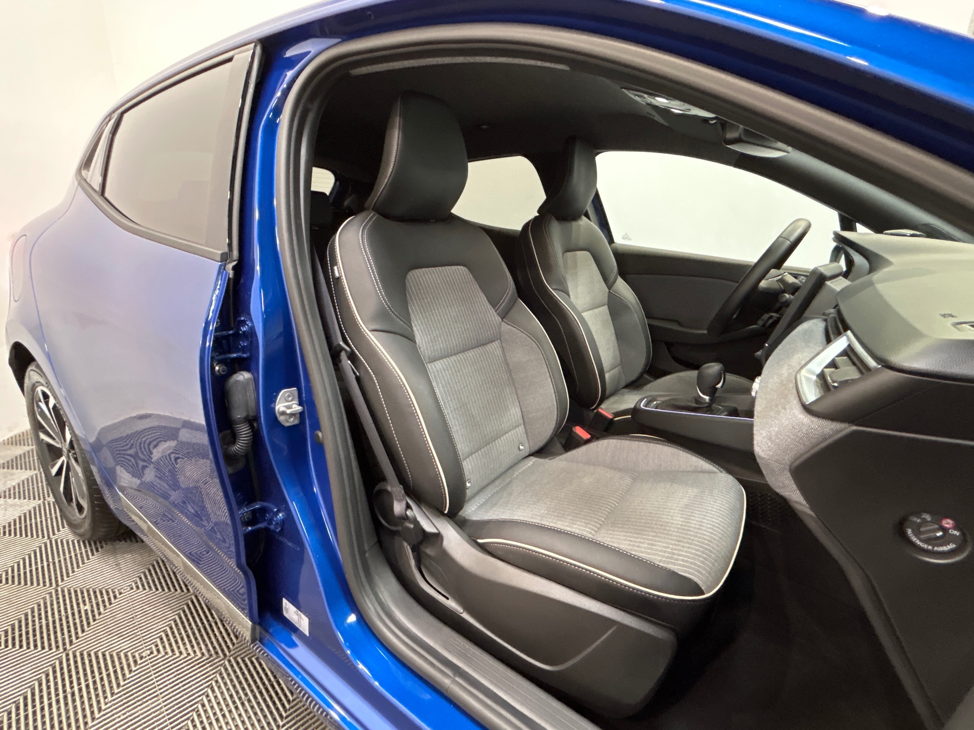 RENAULT CLIO V E-Tech full hybrid 145 ch GSR2 Techno