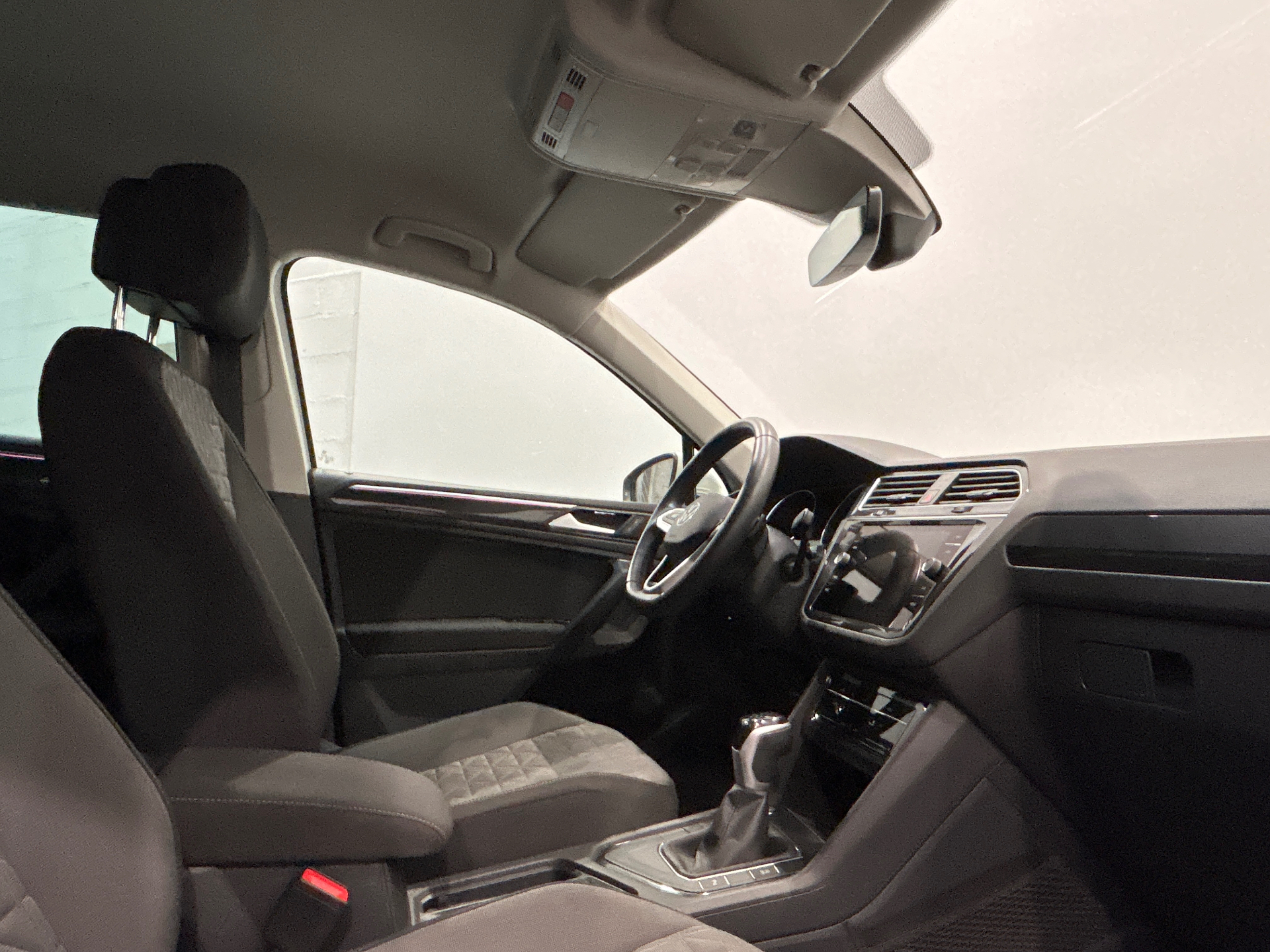 VOLKSWAGEN TIGUAN BUSINESS 1.5 TSI 150 DSG7 Life Business