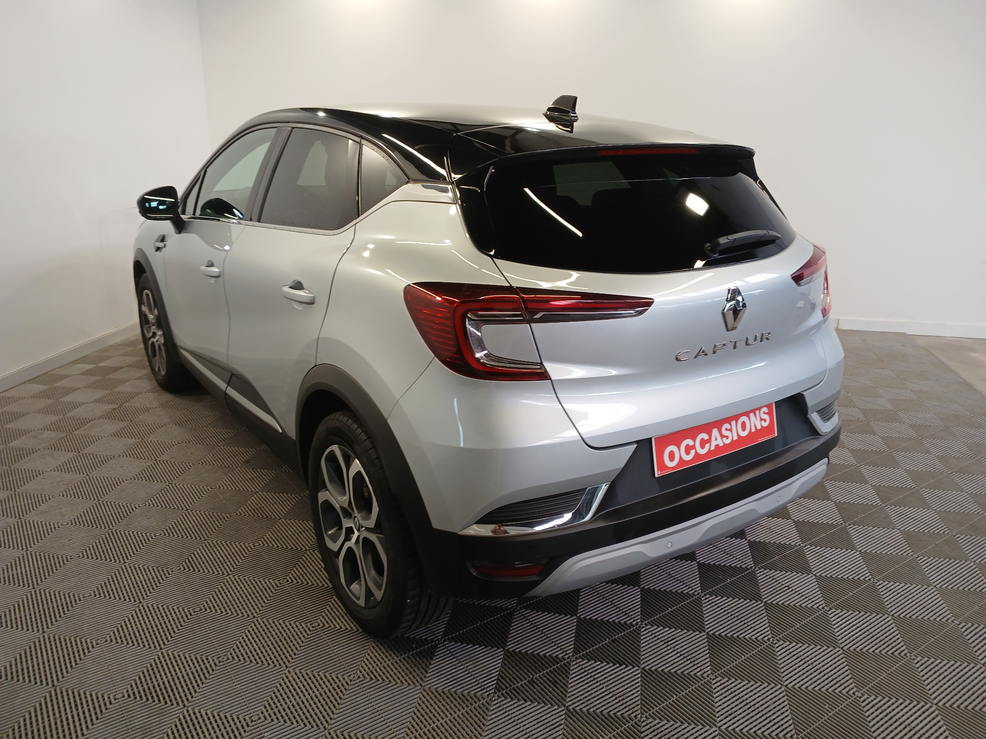 RENAULT CAPTUR techno mild hybrid 160 EDC