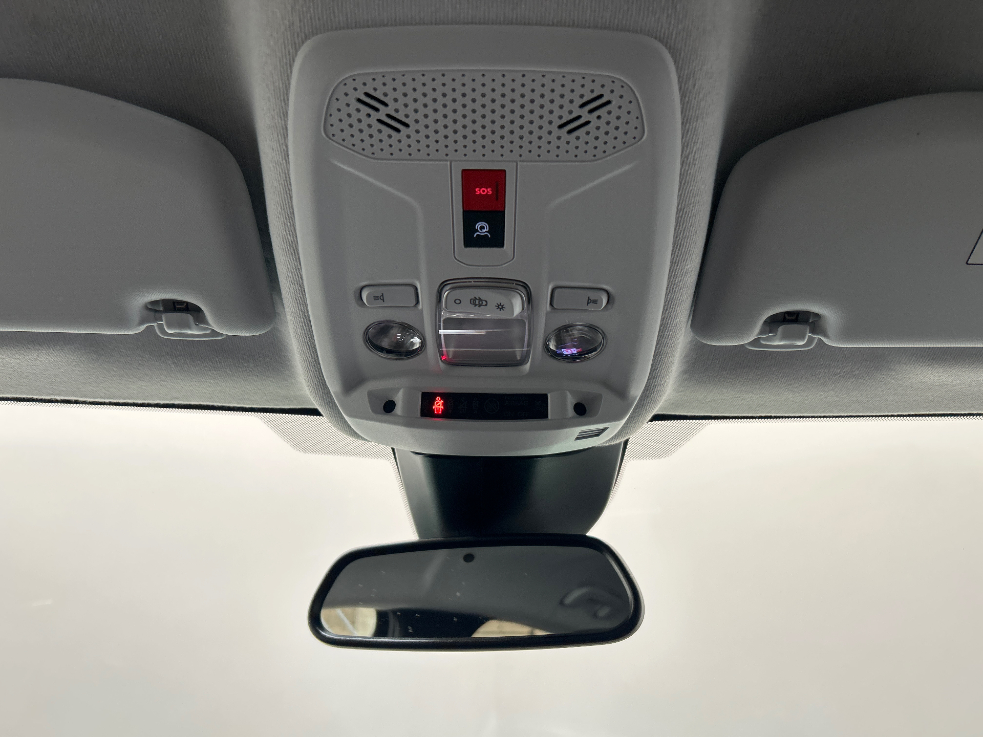 PEUGEOT 208 ALL PT100 BVM
