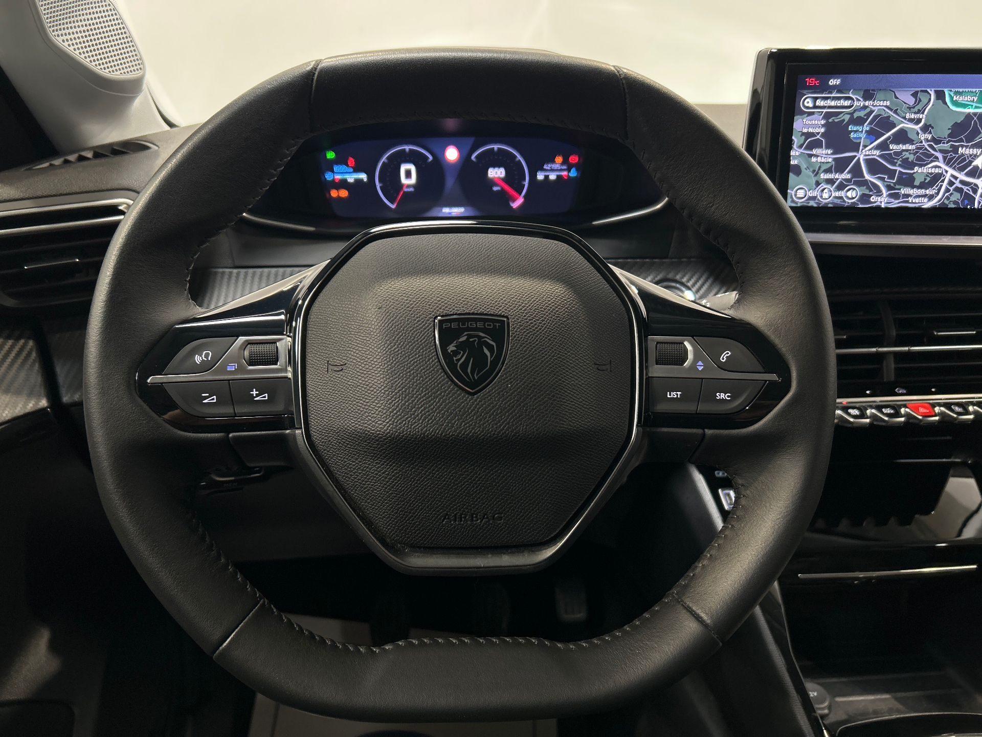 PEUGEOT 208 ALL PT100 BVM