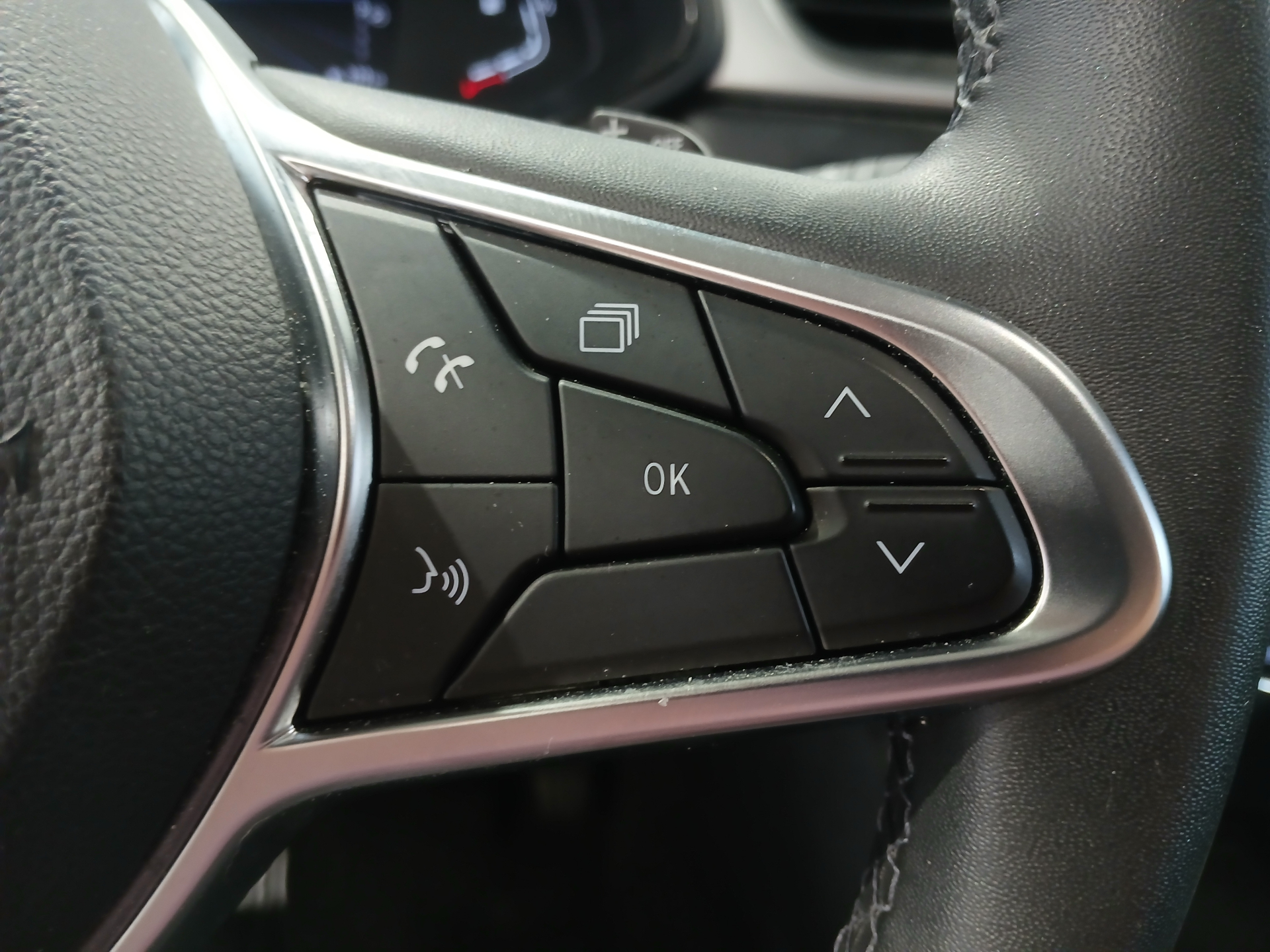 RENAULT CAPTUR techno mild hybrid 160 EDC