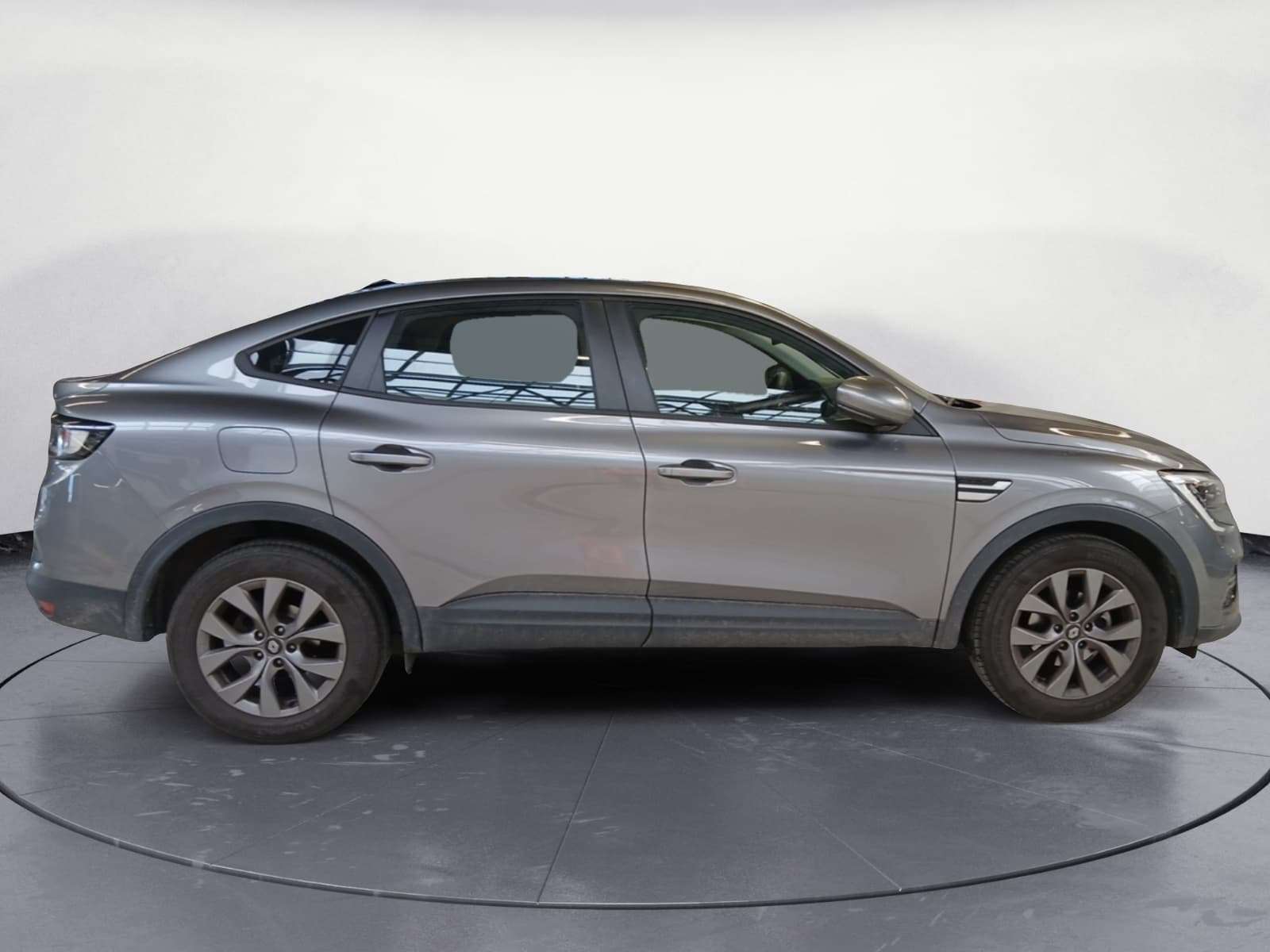 RENAULT ARKANA TCe 140 EDC - 23 Evolution