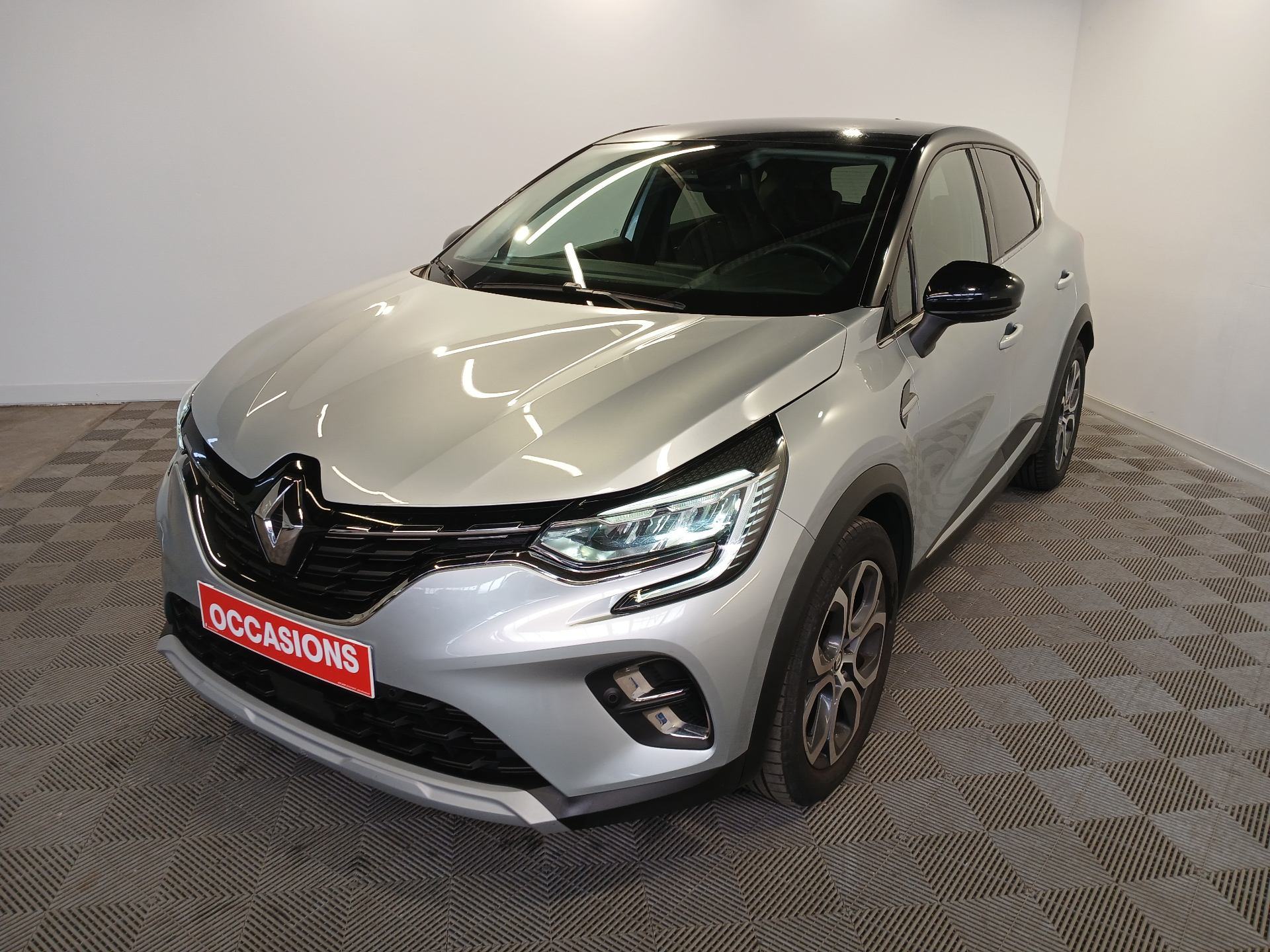 RENAULT CAPTUR techno mild hybrid 160 EDC