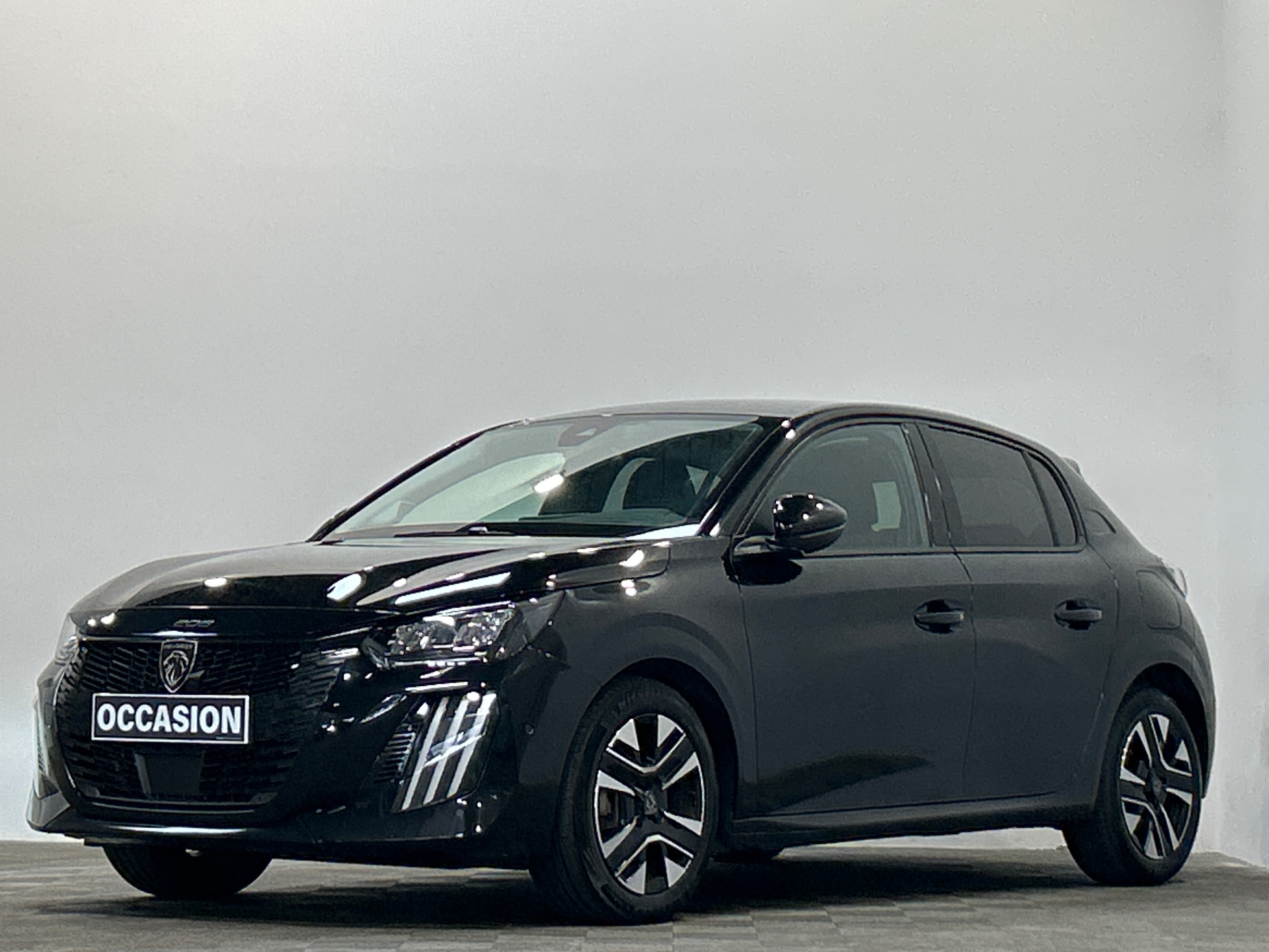 PEUGEOT 208 ALL PT100 BVM
