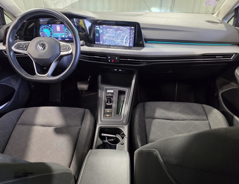 VOLKSWAGEN GOLF 1.0 eTSI OPF 110 DSG7 Life Plus