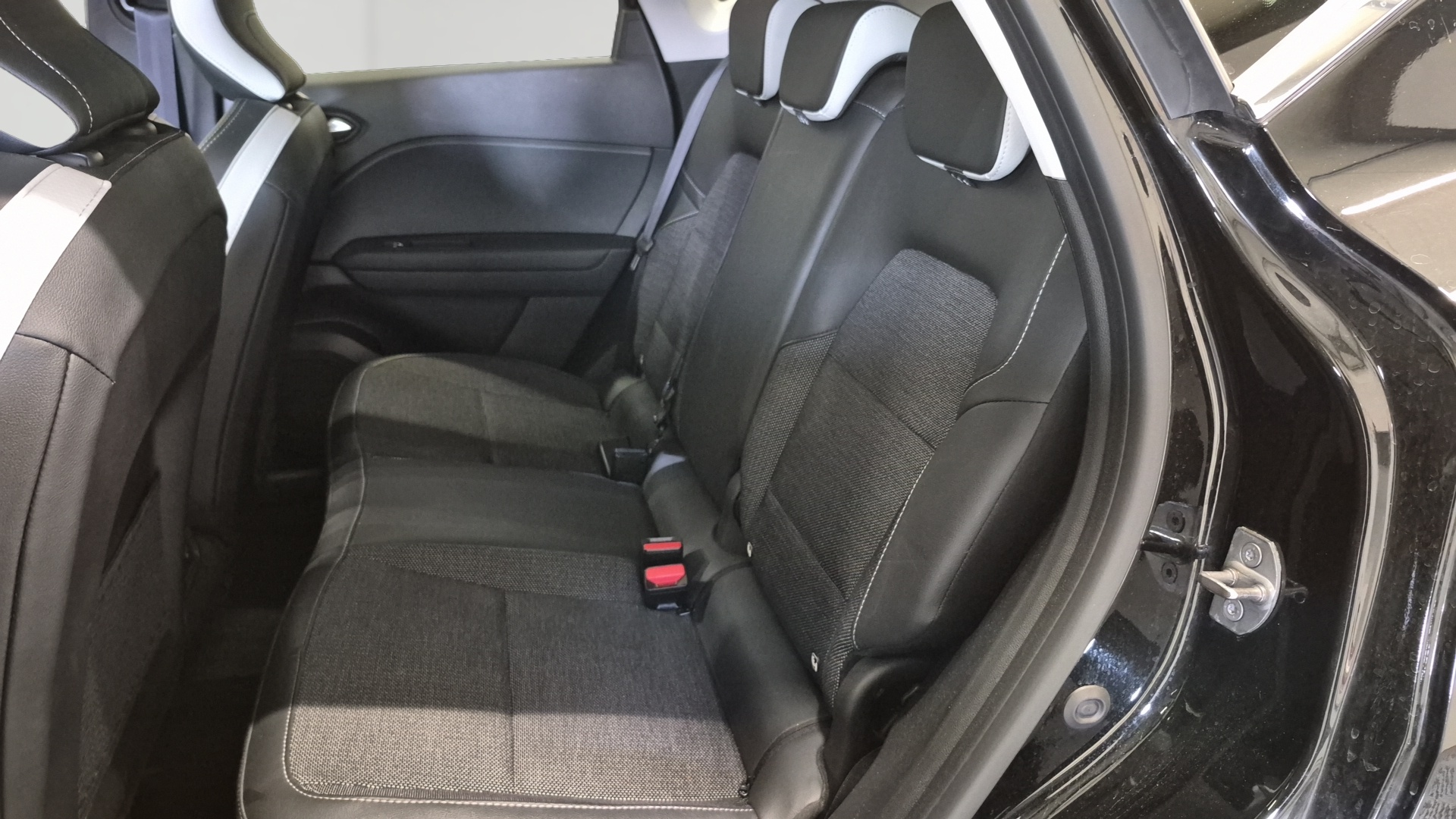 RENAULT CAPTUR techno mild hybrid 140