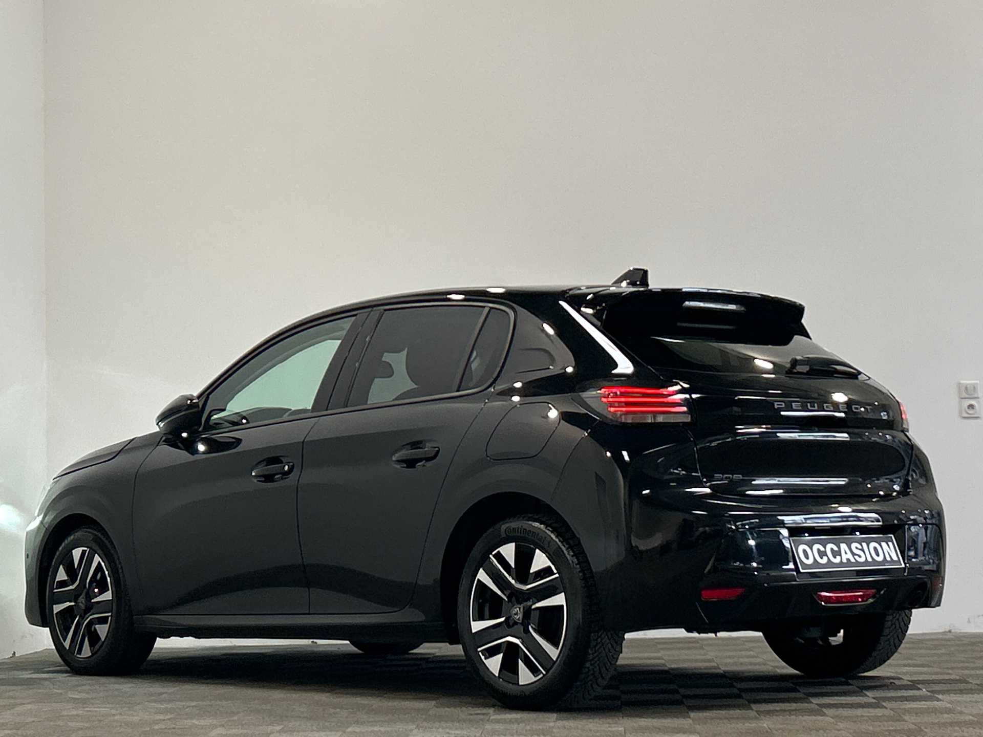PEUGEOT 208 ALL PT100 BVM